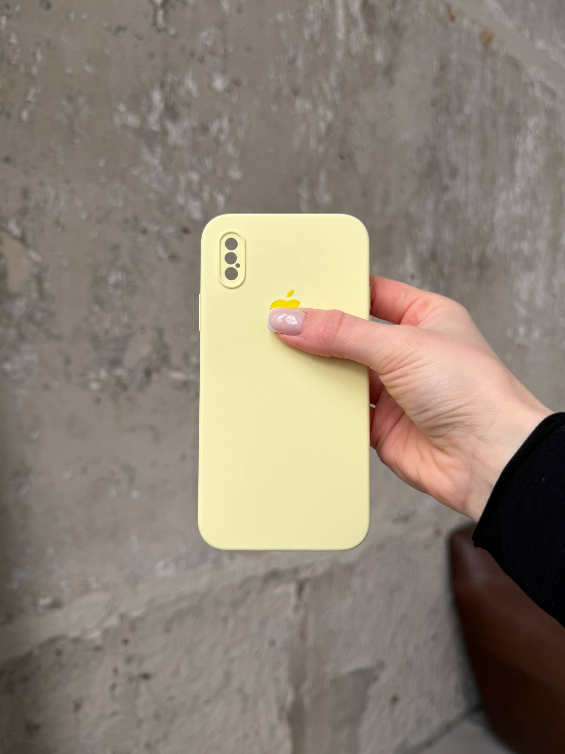 Чохол Silicone case із закритою камерою на iPhone X/XS Cream Yellow #61