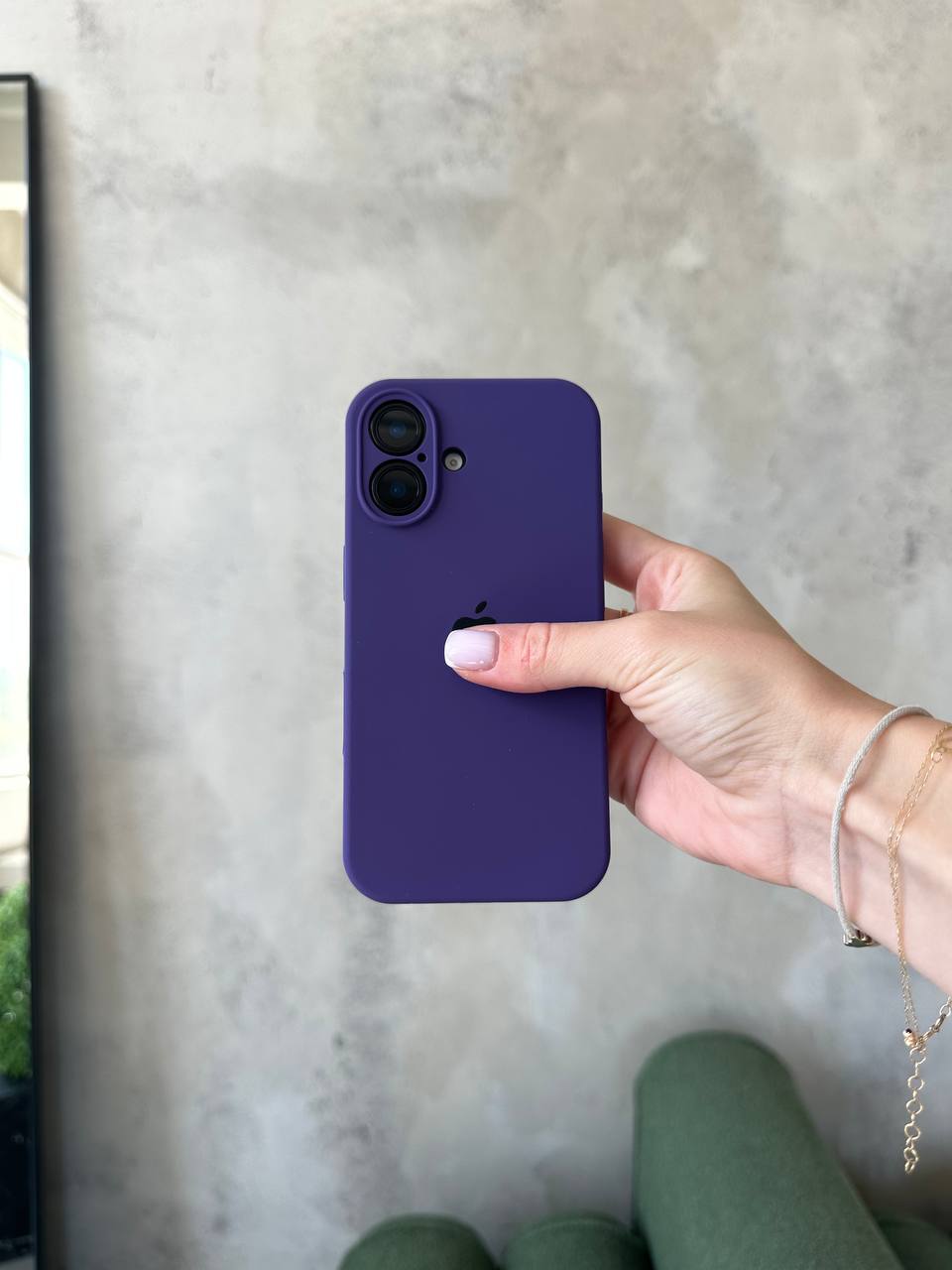 Чехол Silicone case с закрытой камерой на iPhone 17 Amethyst #54