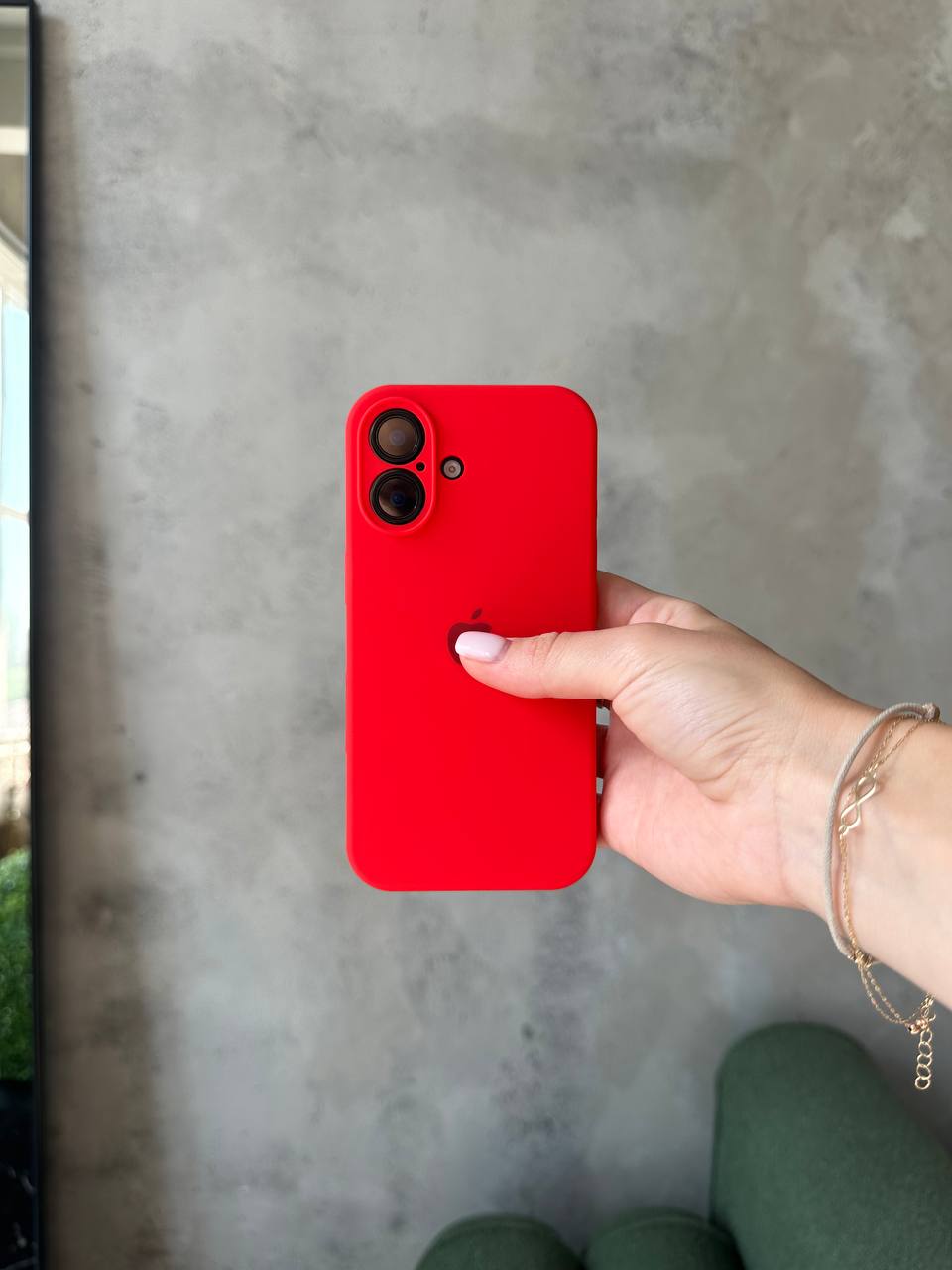 Чехол Silicone case с закрытой камерой для iPhone 17 Red #11