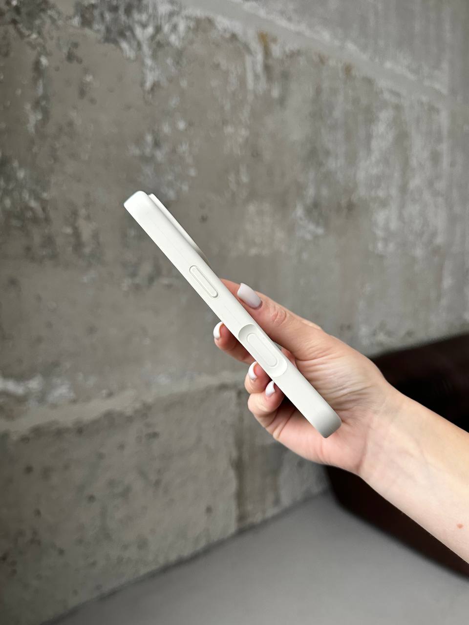 Чехол Silicone case с закрытой камерой на iPhone 17 Beige #10
