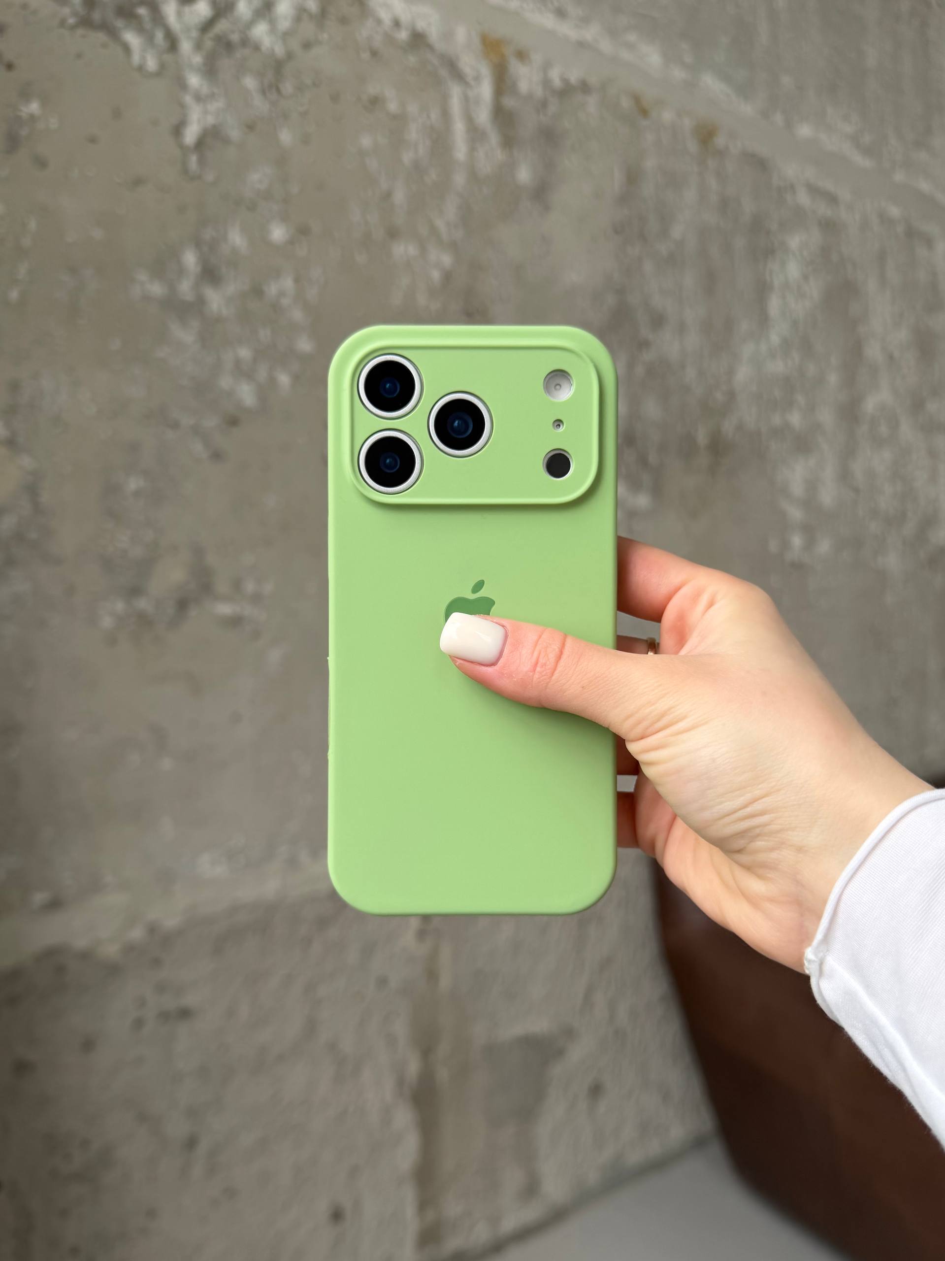 Чехол Silicone case с закрытой камерой на iPhone 17 Pro Mint Gum #01