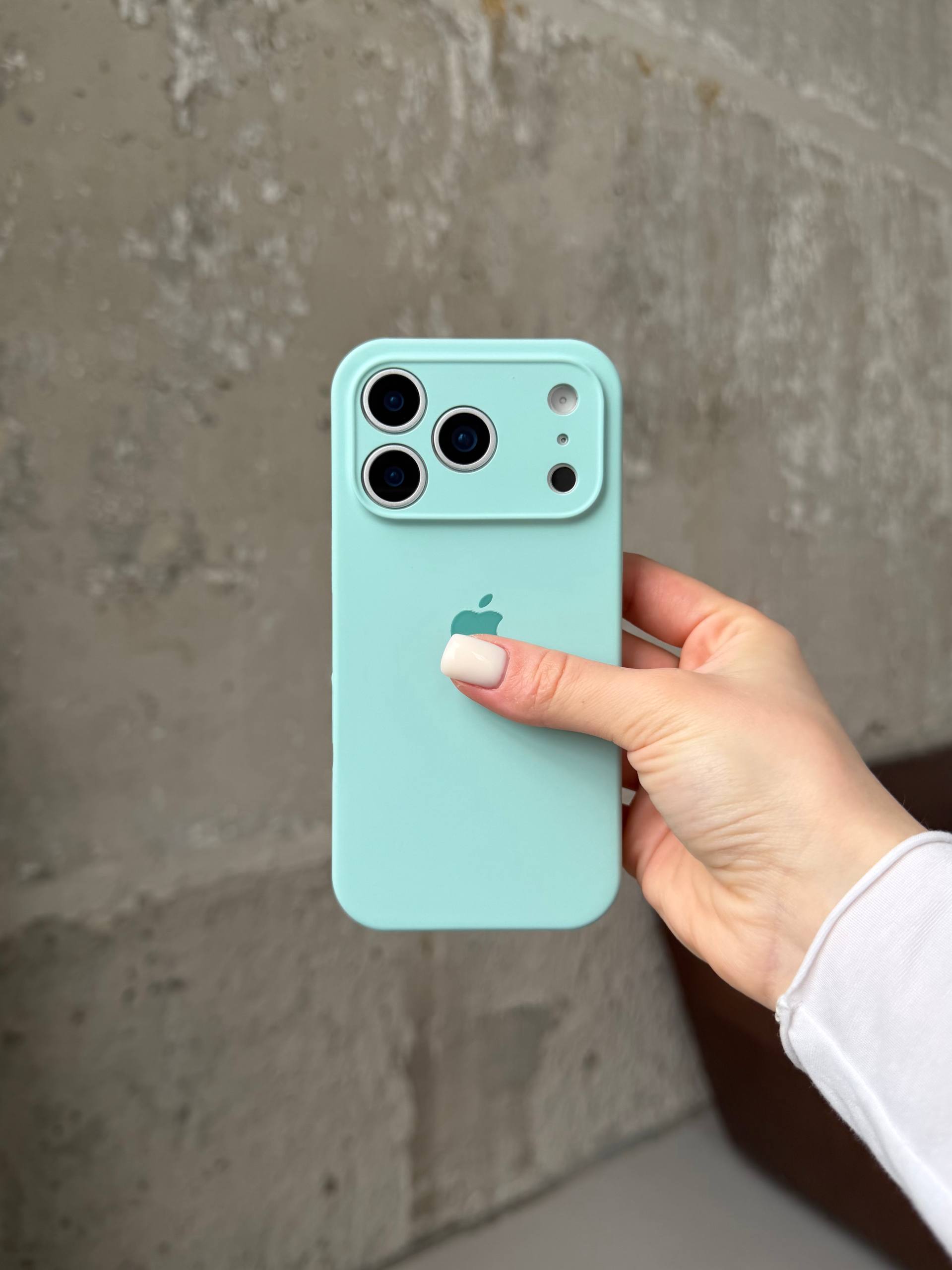 Чехол Silicone case с закрытой камерой на iPhone 17 Pro Light Cyan #48