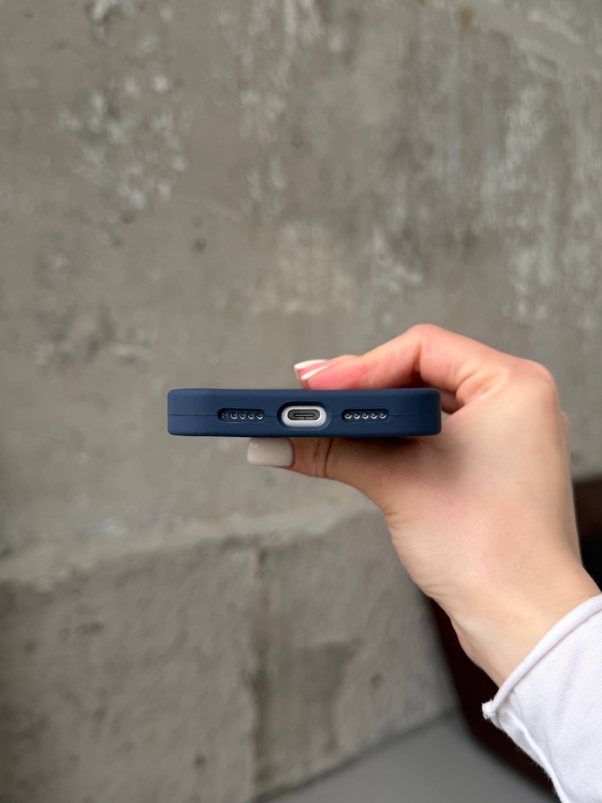 Чехол Silicone case с закрытой камерой на iPhone 17 Pro Max Midnight Blue #07