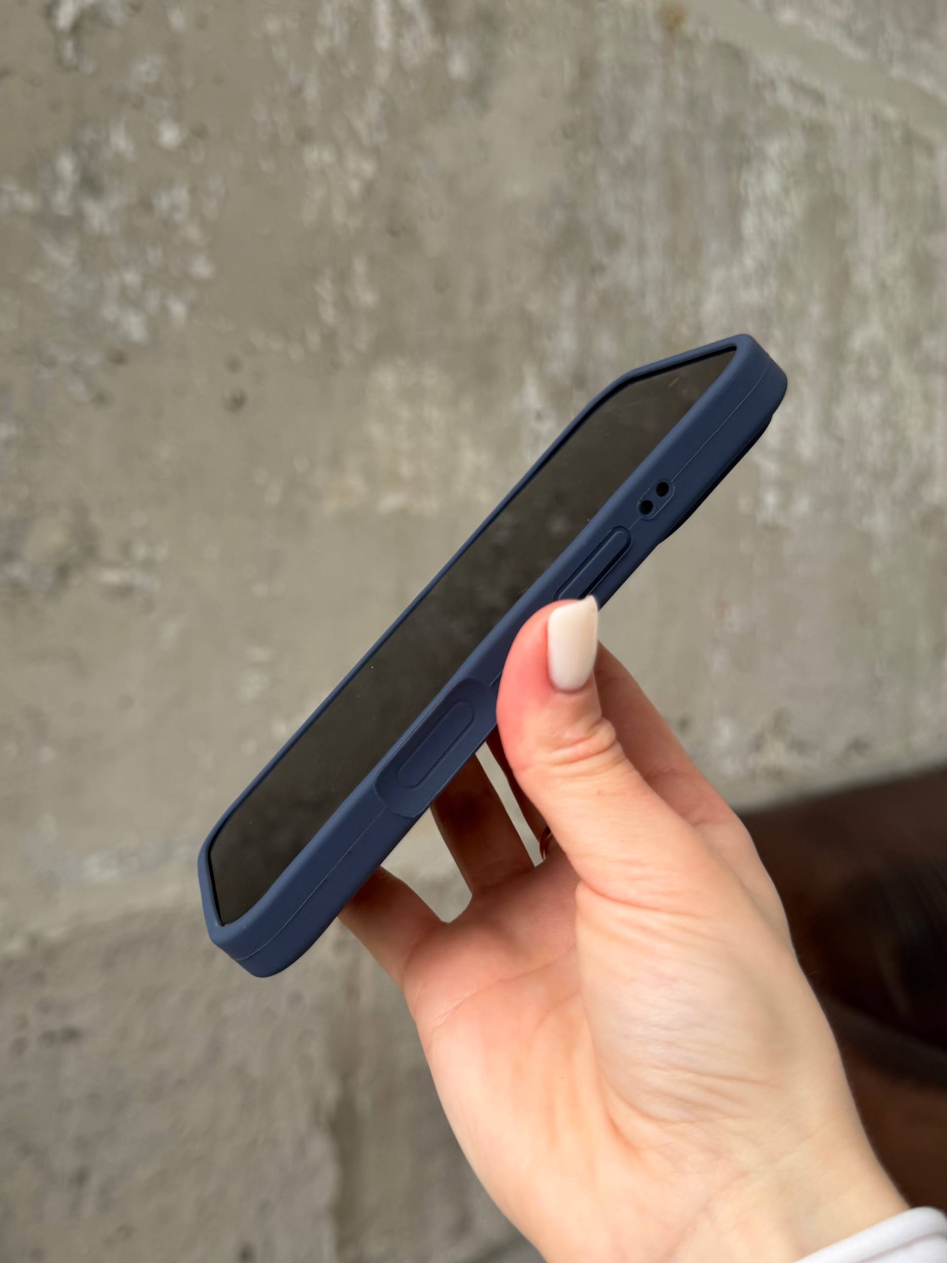 Чехол Silicone case с закрытой камерой на iPhone 17 Pro Max Midnight Blue #07
