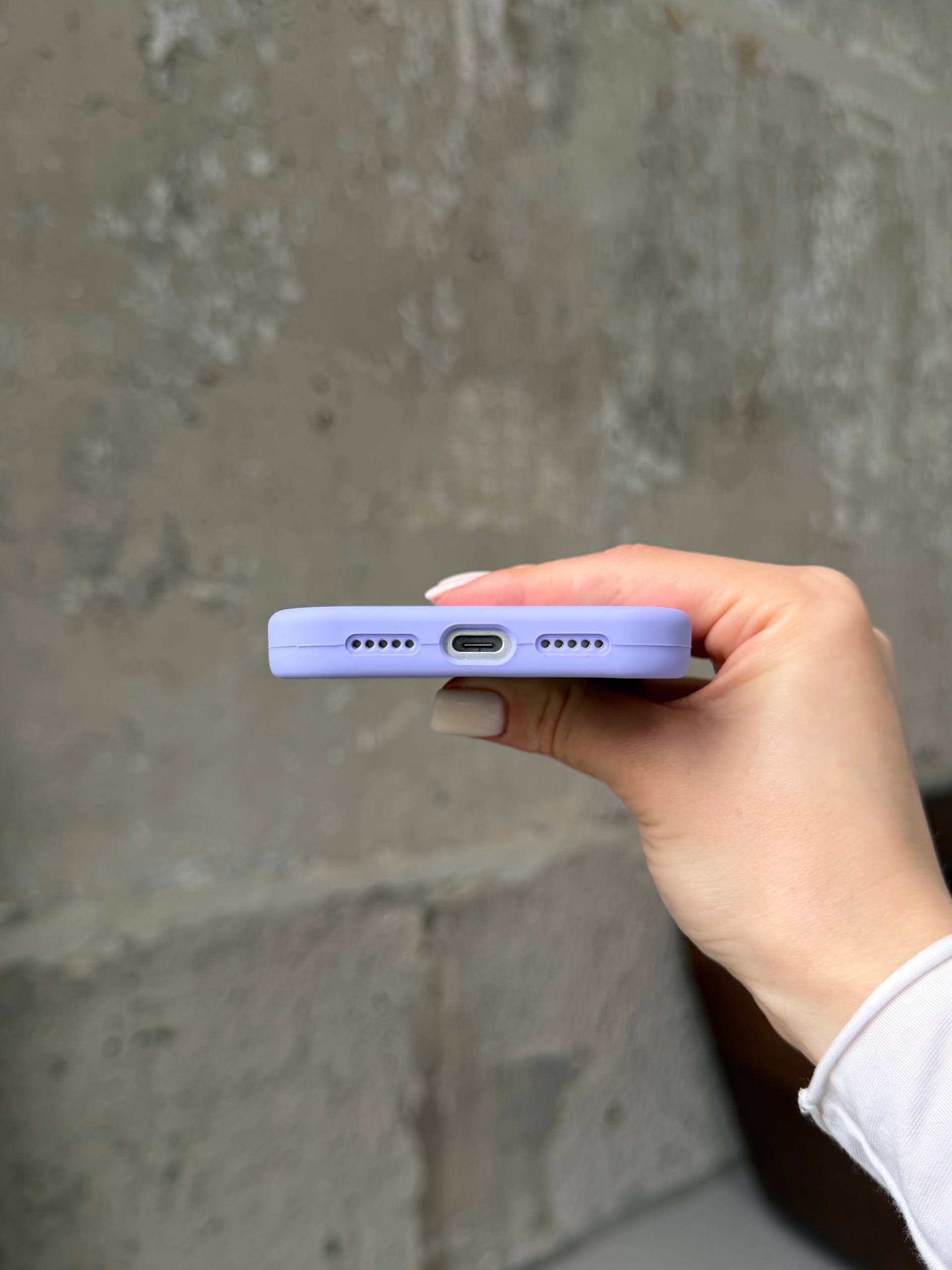 Чохол Silicone case із закритою камерою на iPhone 17 Pro Elegant Purple #26