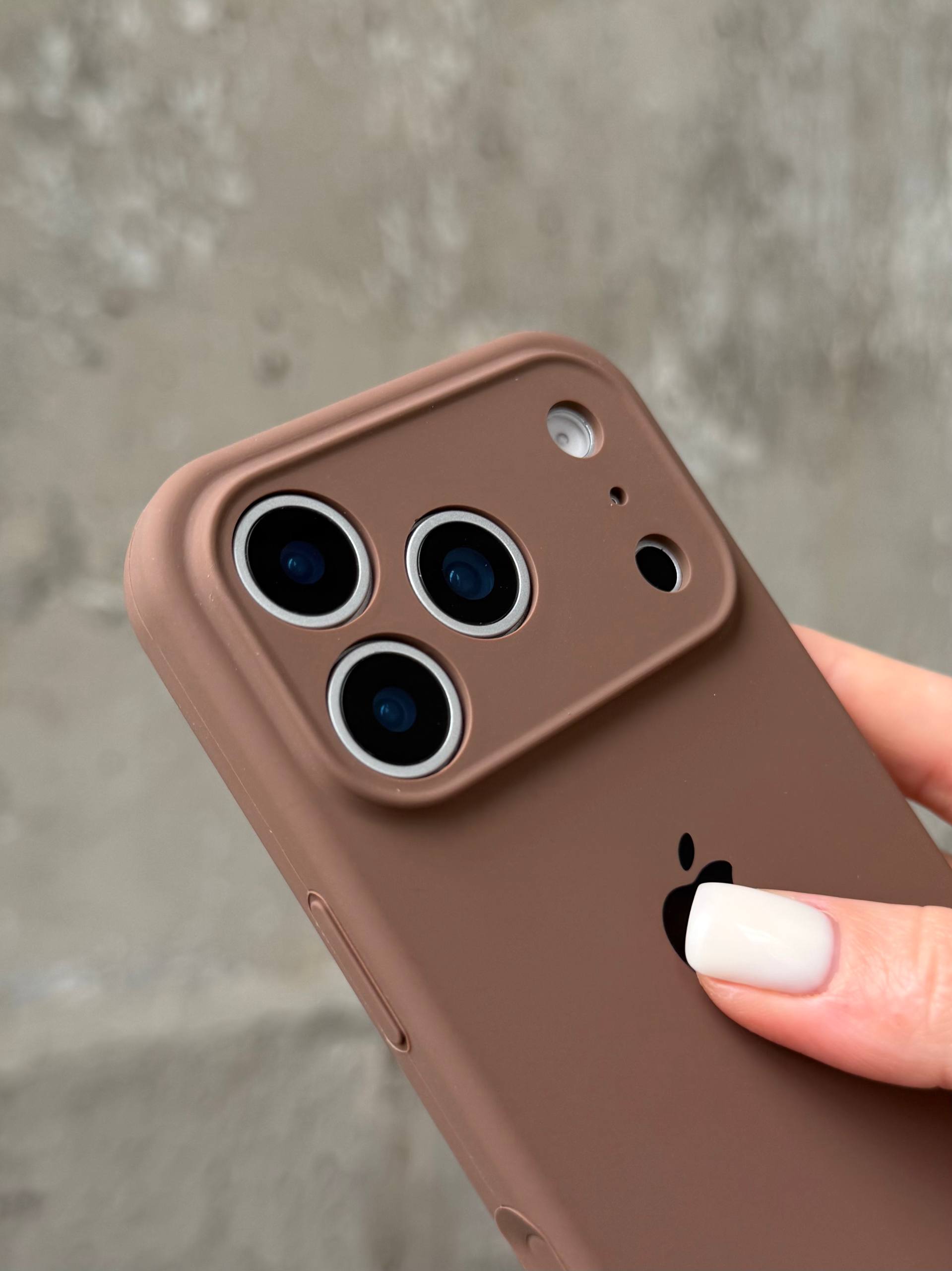 Чехол Silicone case с закрытой камерой на iPhone 17 Pro Max Chocolate #63