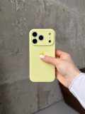 Чехол Silicone case с закрытой камерой на iPhone 17 Pro Max Cream Yellow #61