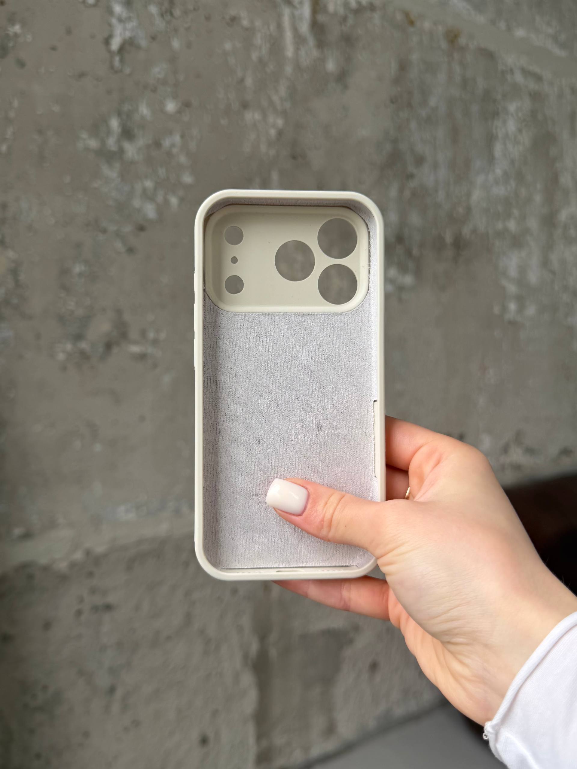 Чохол Silicone case із закритою камерою на iPhone 17 Pro Max Beige #10