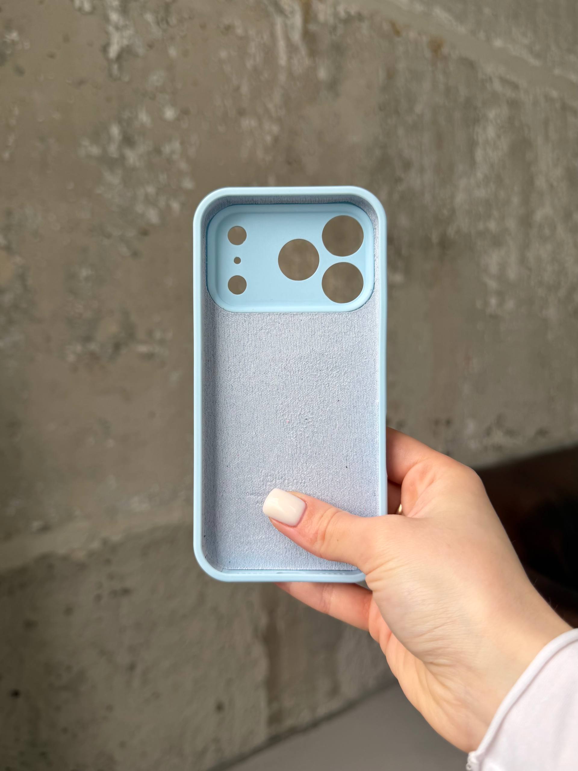 Чехол Silicone case с закрытой камерой для iPhone 17 Pro Max Sky Blue #27