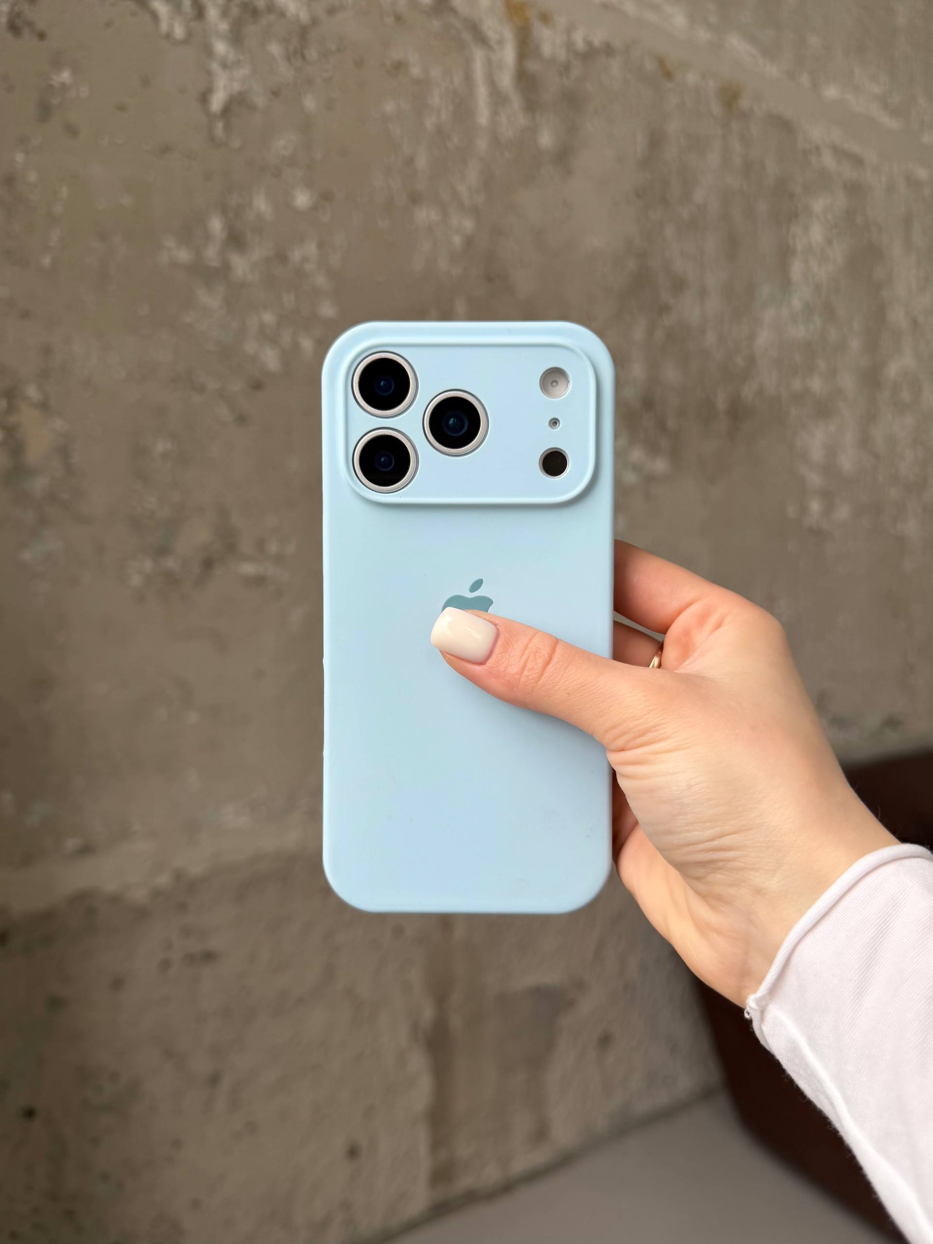 Чехол Silicone case с закрытой камерой для iPhone 17 Pro Max Sky Blue #27