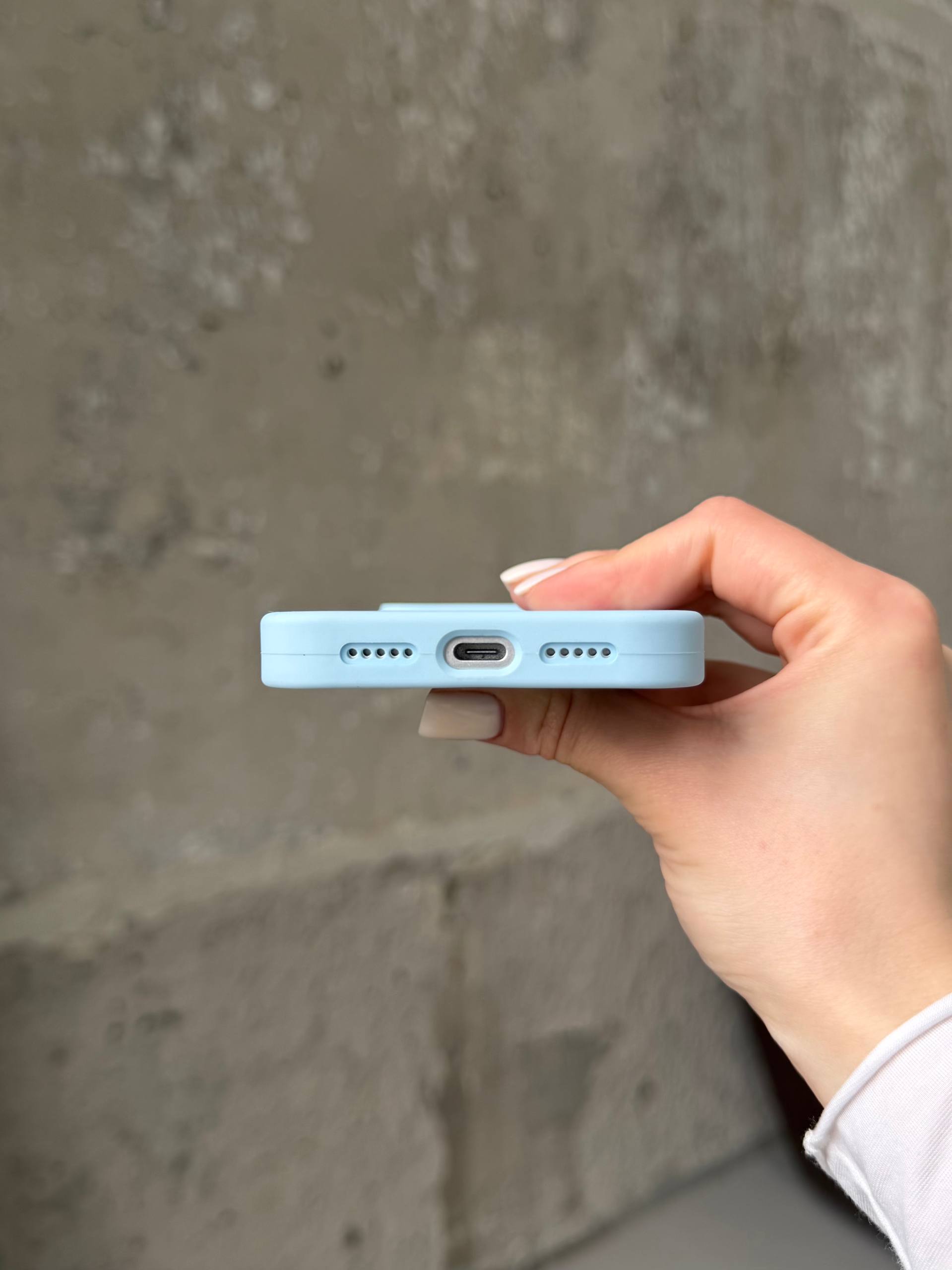 Чехол Silicone case с закрытой камерой для iPhone 17 Pro Max Sky Blue #27