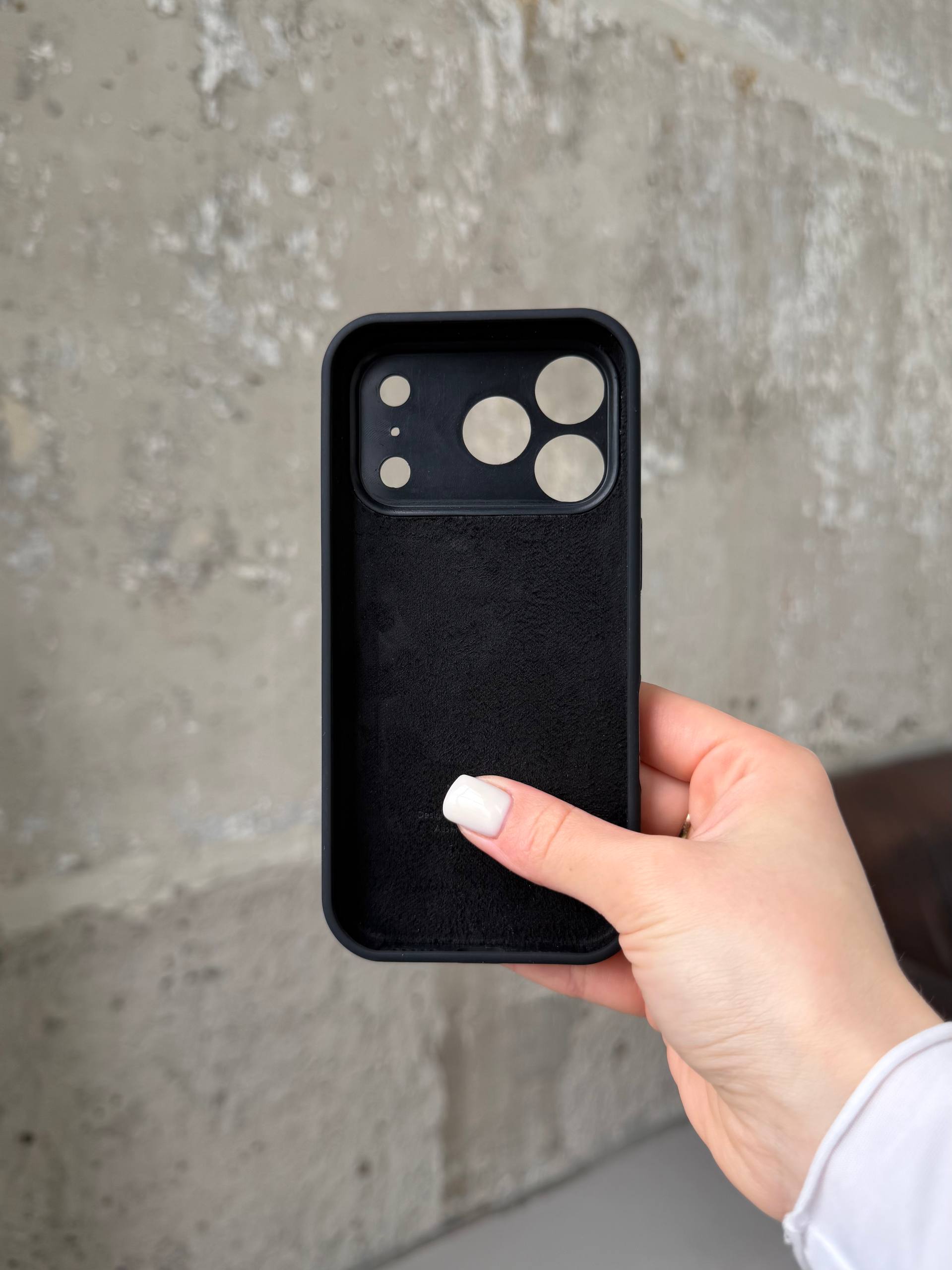 Чехол Silicone case с закрытой камерой для iPhone 17 Pro Black #14