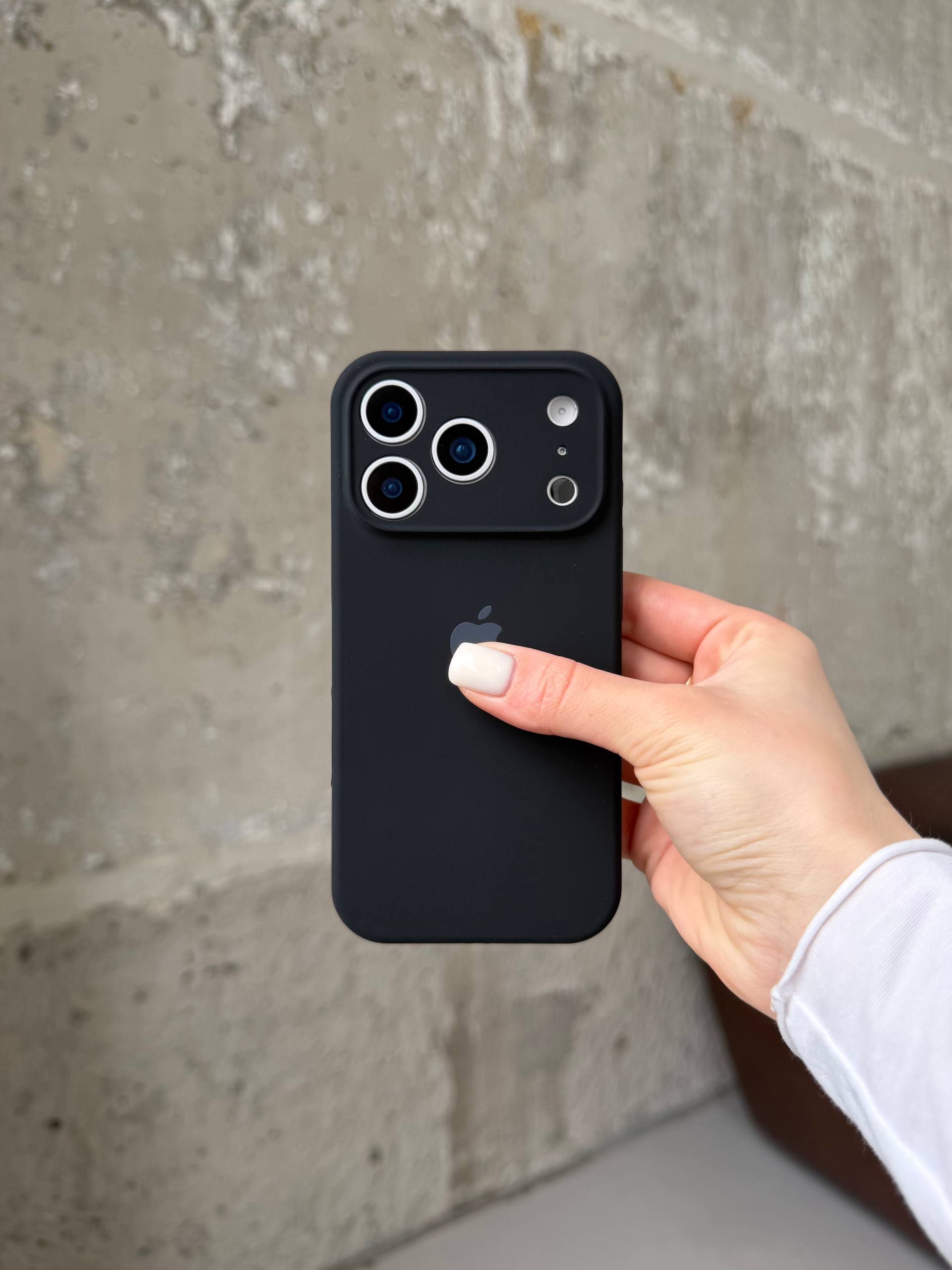 Чехол Silicone case с закрытой камерой для iPhone 17 Pro Black #14