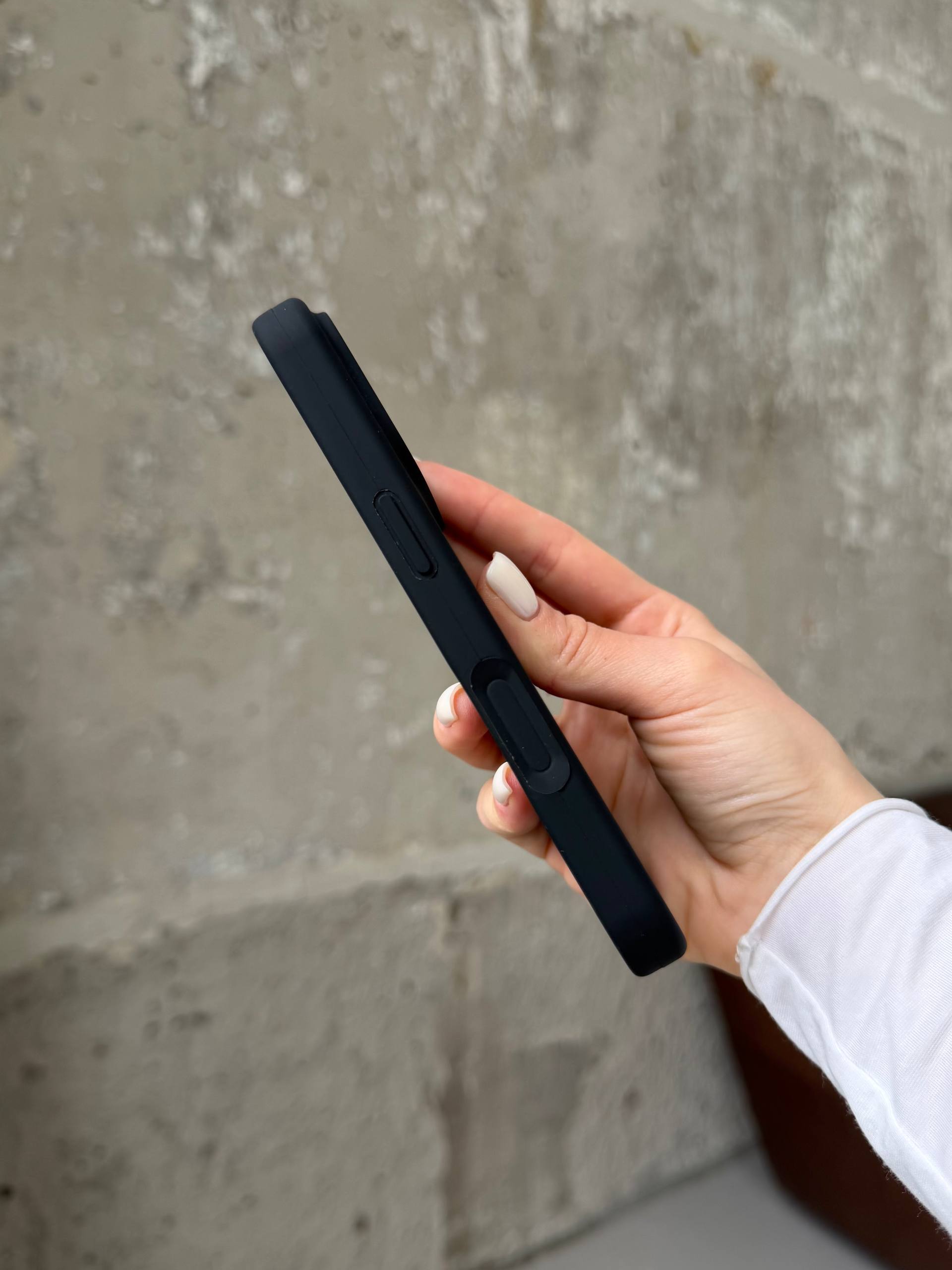 Чехол Silicone case с закрытой камерой для iPhone 17 Pro Black #14