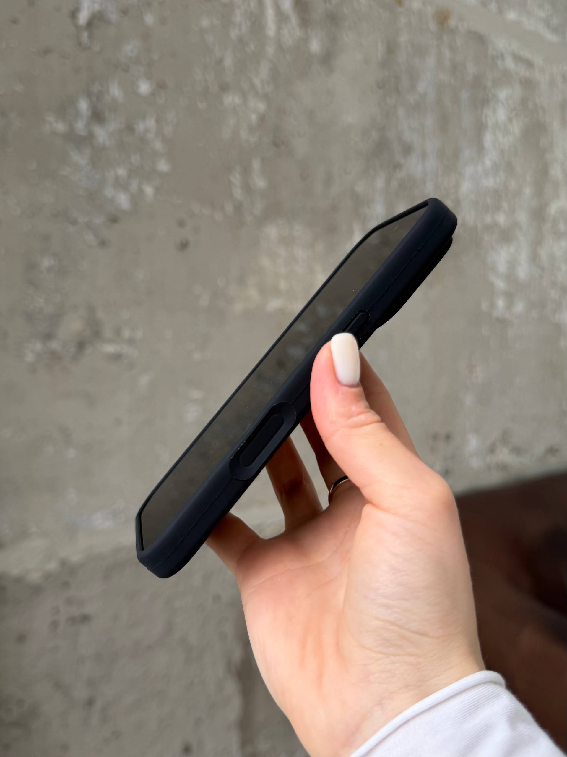 Чехол Silicone case с закрытой камерой для iPhone 17 Pro Black #14