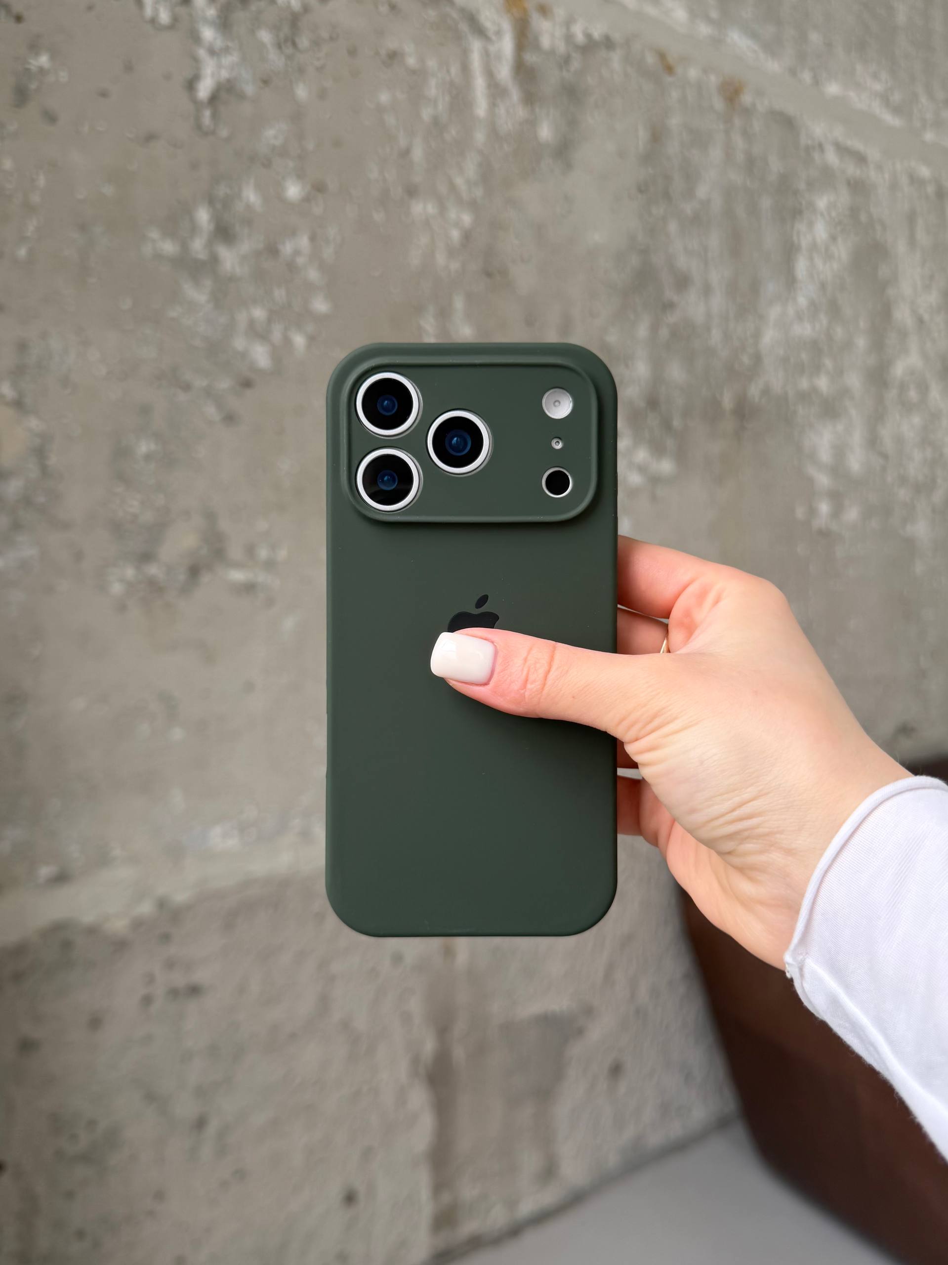 Чехол Silicone case с закрытой камерой на iPhone 17 Pro Max Cyprus Green #40