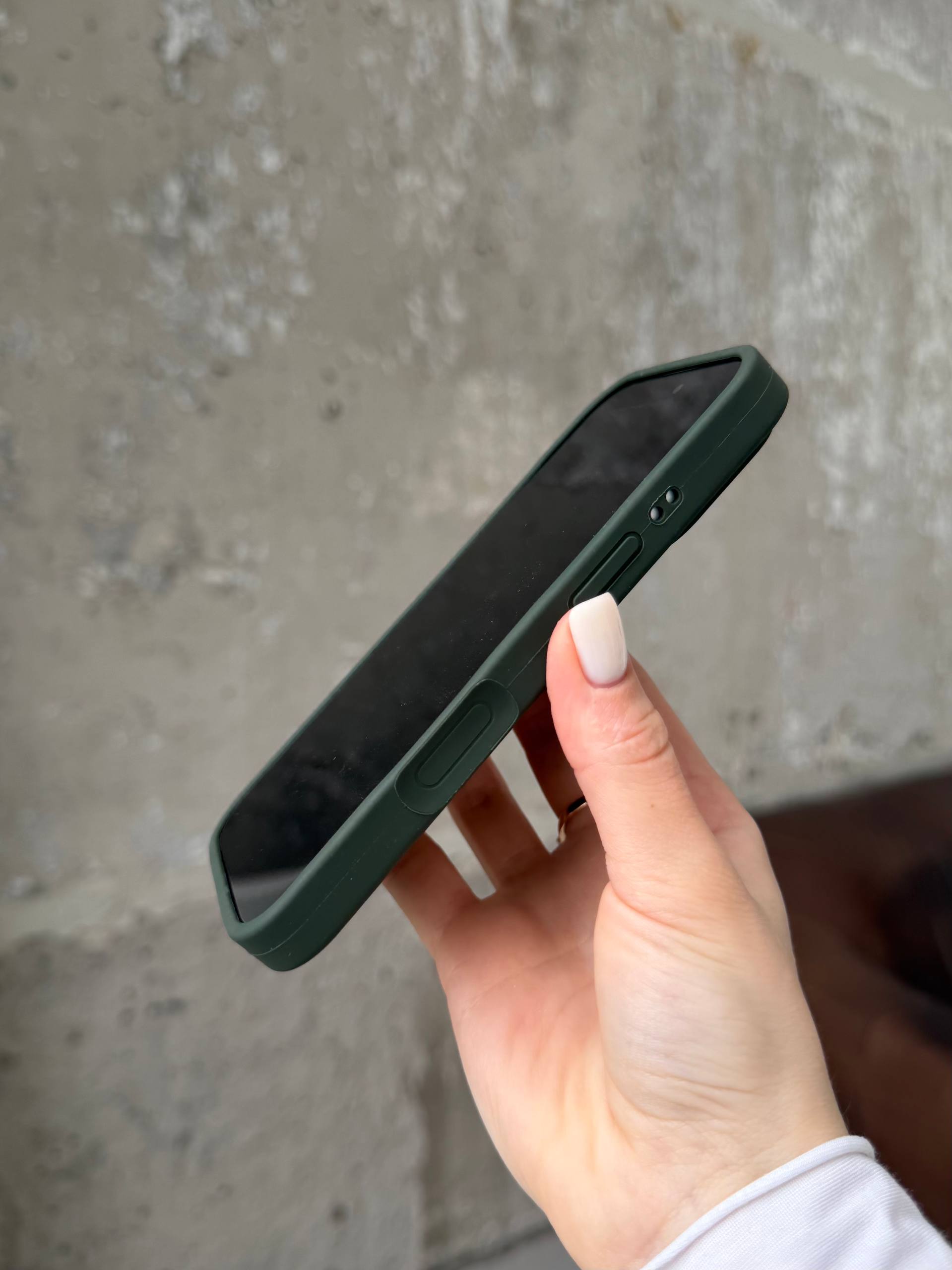 Чехол Silicone case с закрытой камерой на iPhone 17 Pro Max Cyprus Green #40