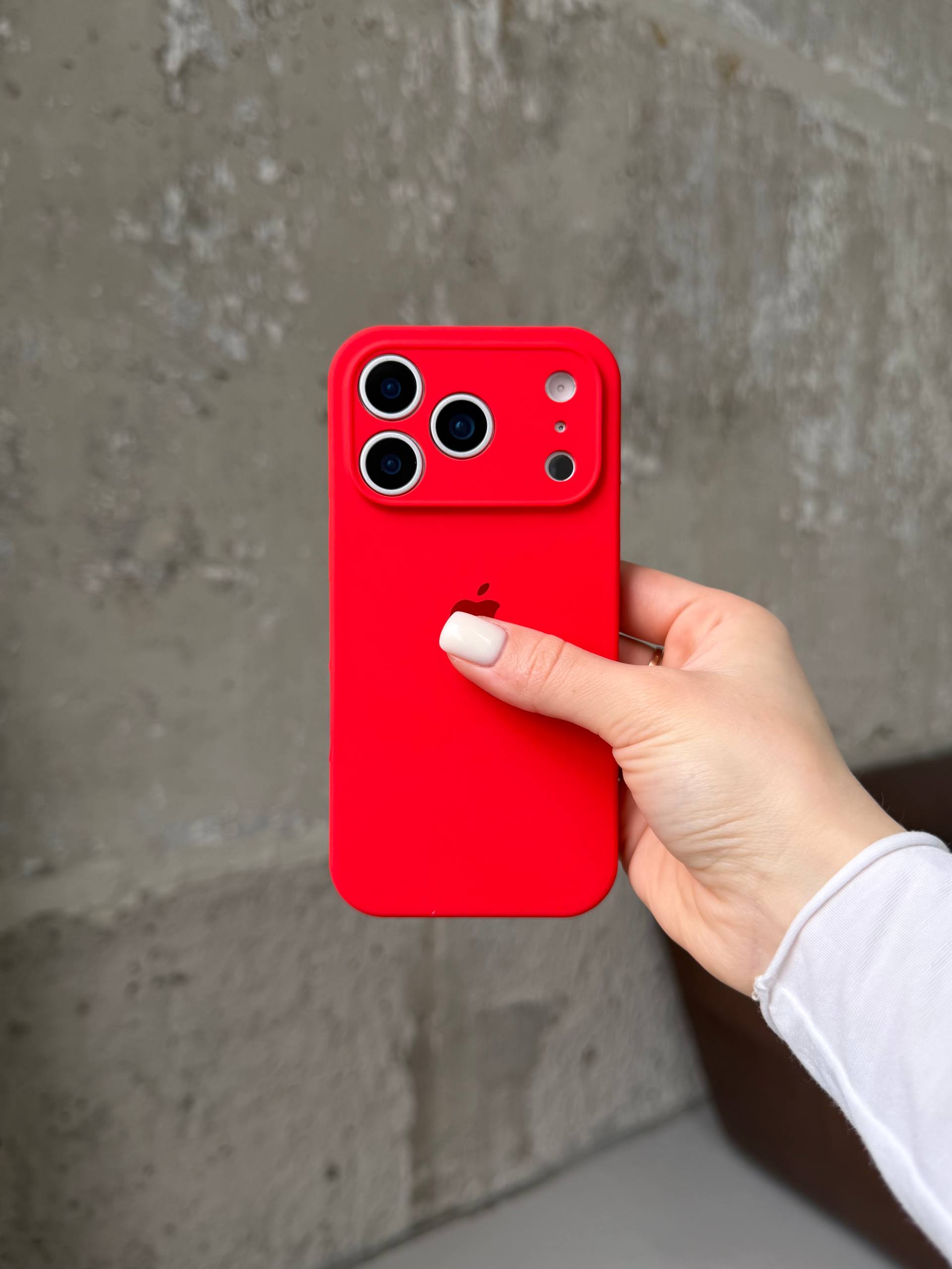 Чехол Silicone case с закрытой камерой для iPhone 17 Pro Max Red #11