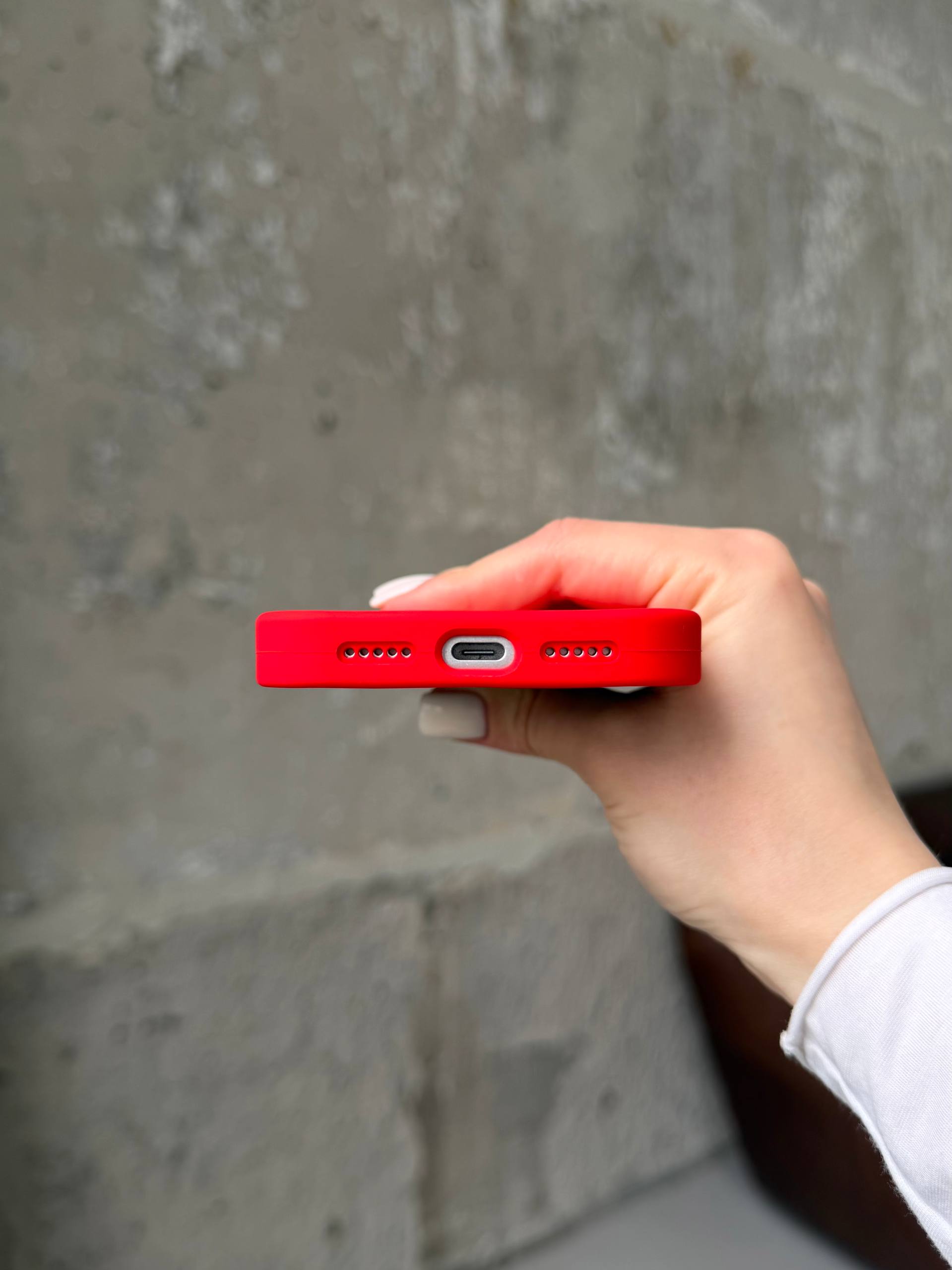 Чехол Silicone case с закрытой камерой для iPhone 17 Pro Max Red #11