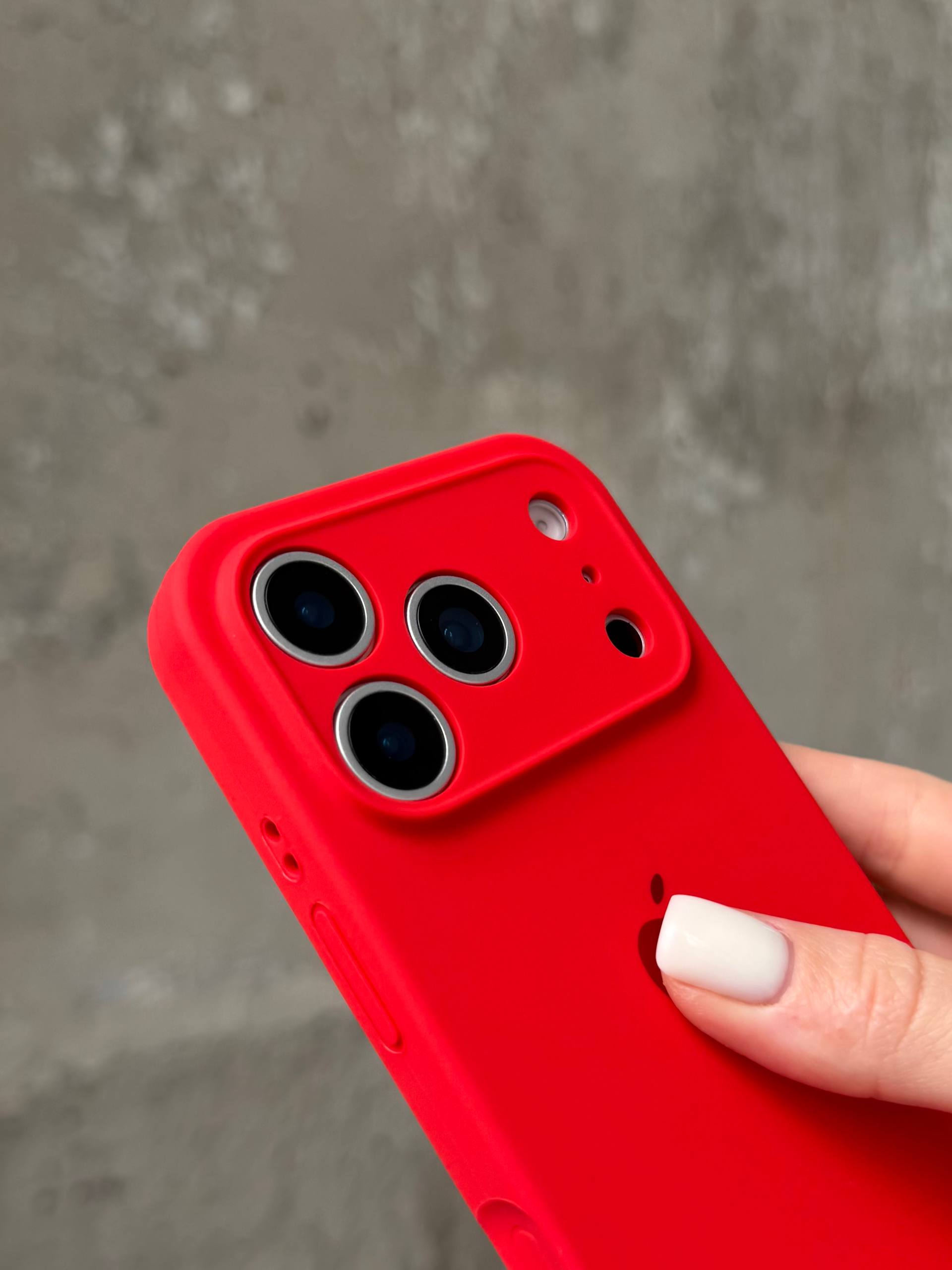 Чехол Silicone case с закрытой камерой для iPhone 17 Pro Max Red #11