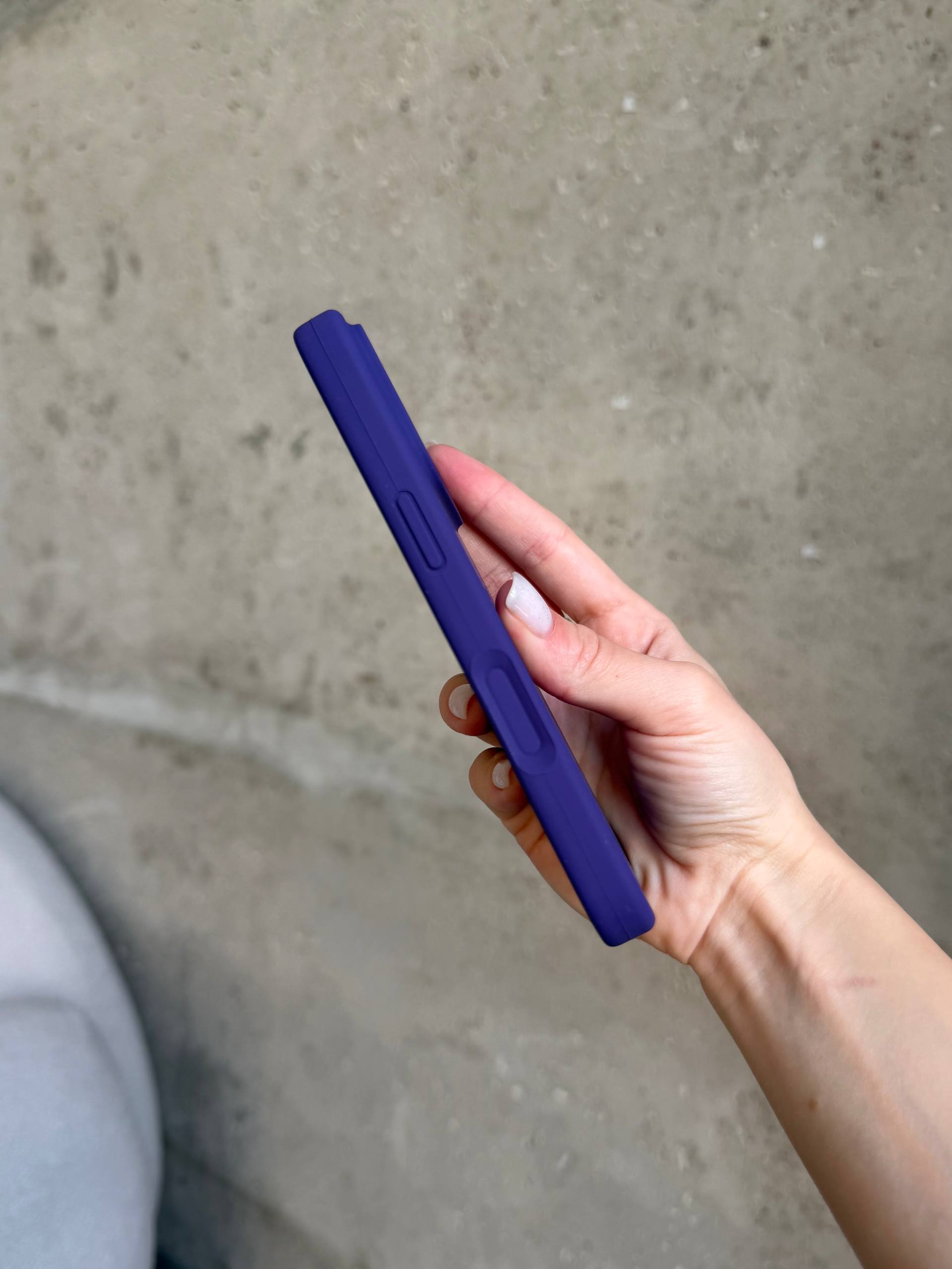 Чехол Silicone case с закрытой камерой на iPhone 17 Pro Max Amethyst #54