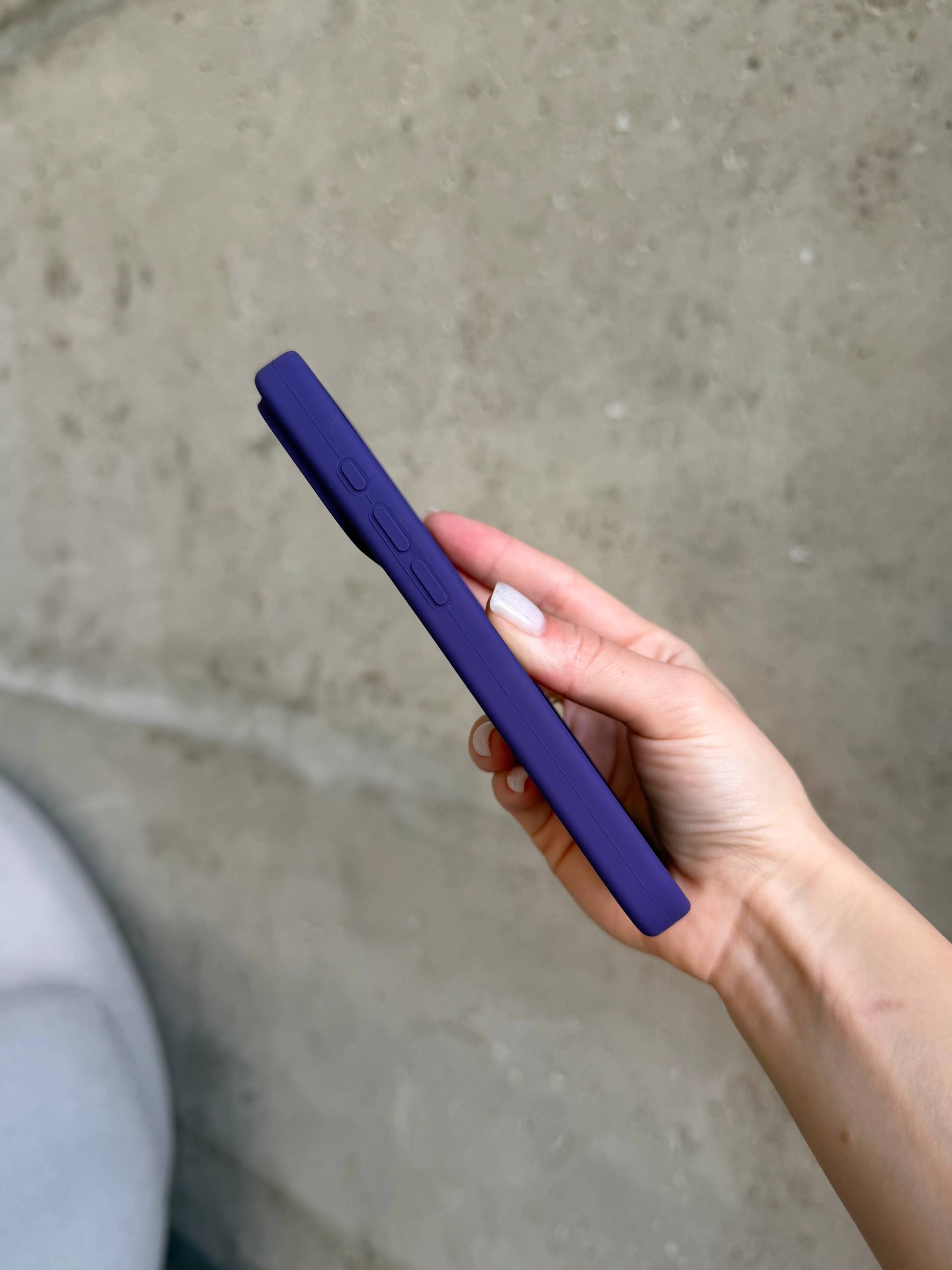Чехол Silicone case с закрытой камерой на iPhone 17 Pro Max Amethyst #54