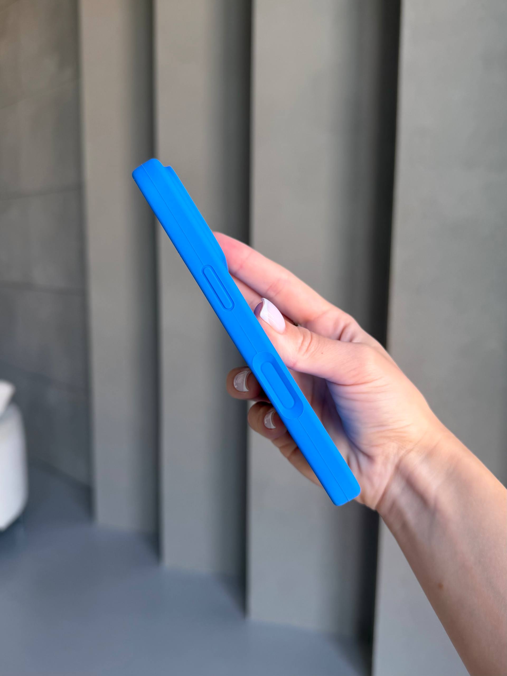 Чехол Silicone case с закрытой камерой для iPhone 17 Pro Max Royal Blue #03