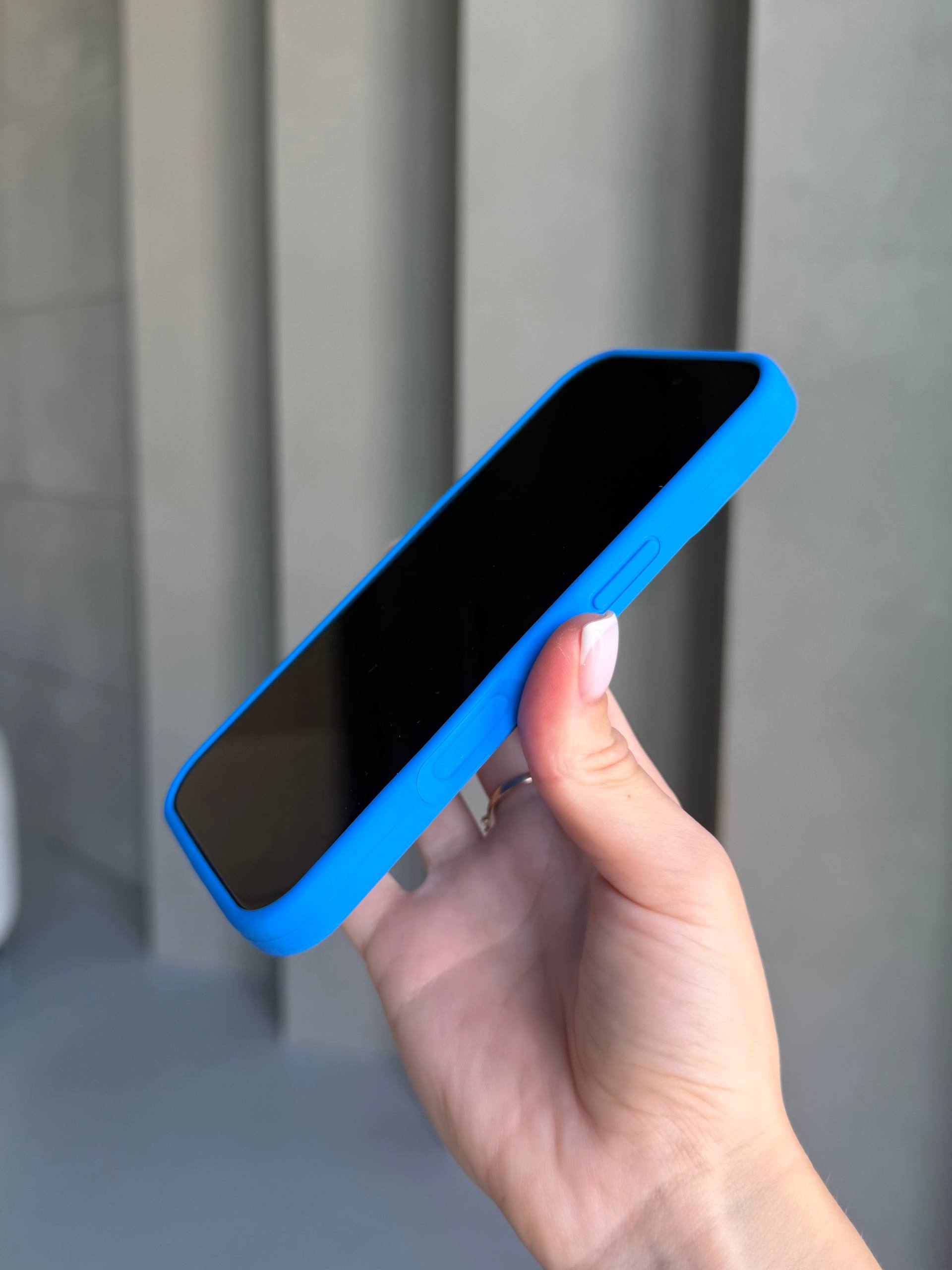 Чехол Silicone case с закрытой камерой для iPhone 17 Pro Max Royal Blue #03