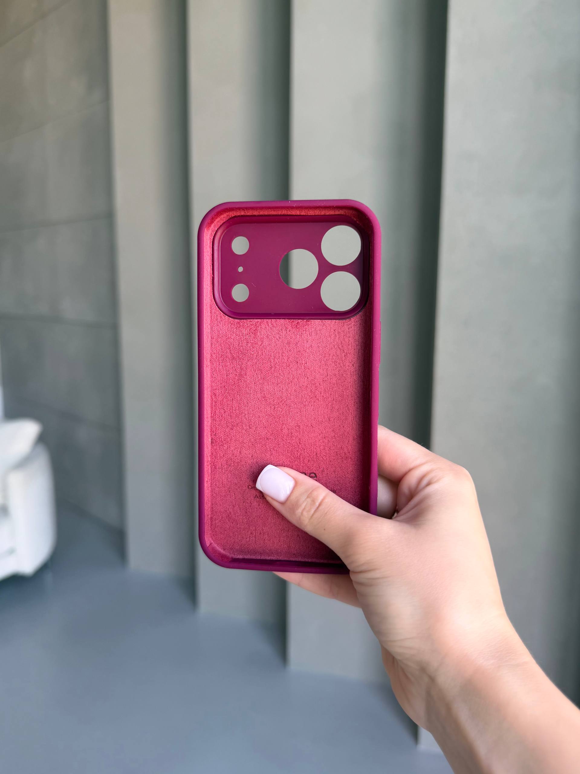 Чехол Silicone case с закрытой камерой на iPhone 17 Pro Max Marsala #35