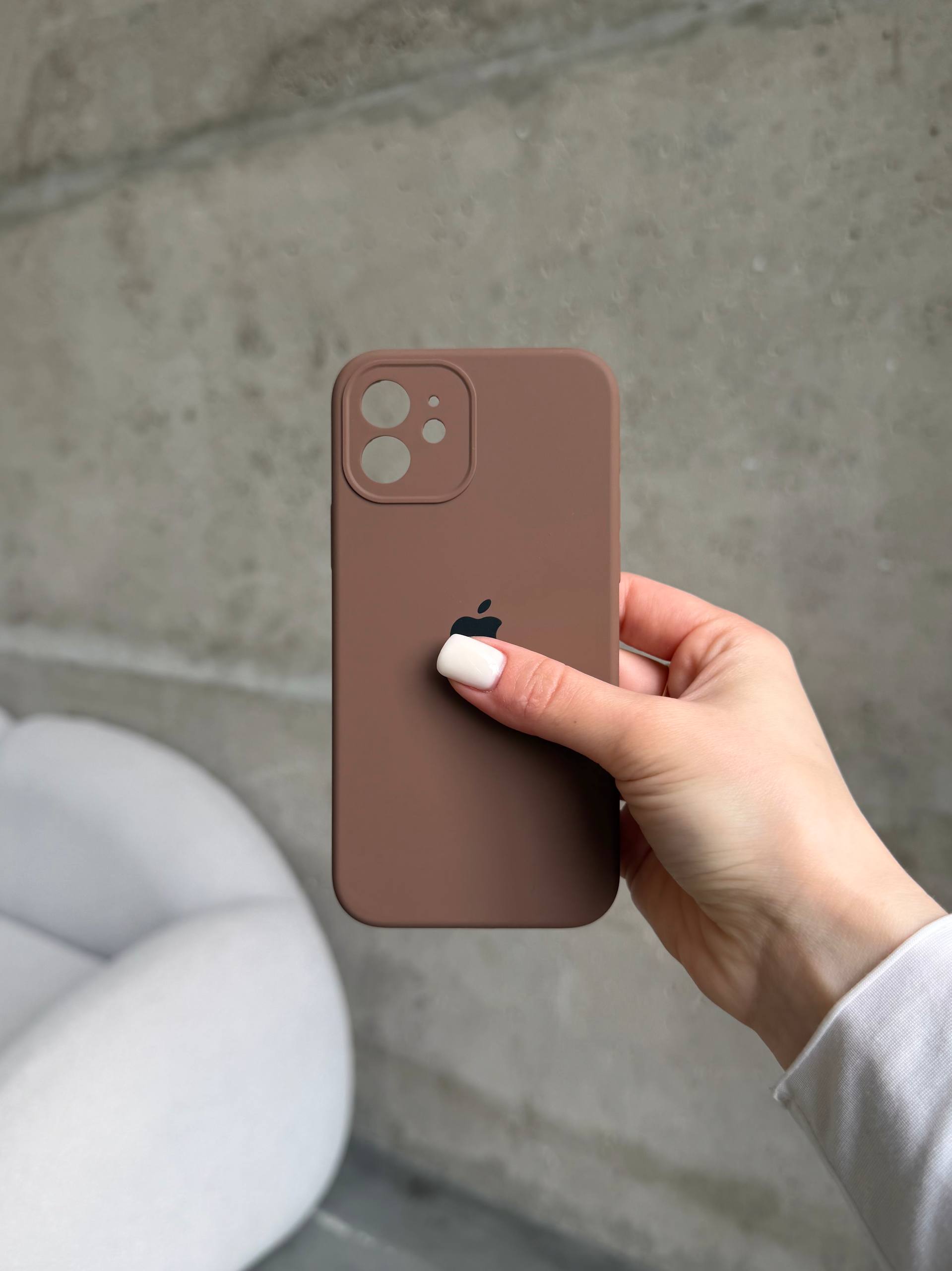 Чехол Silicone case с закрытой камерой на iPhone 12 Chocolate #63