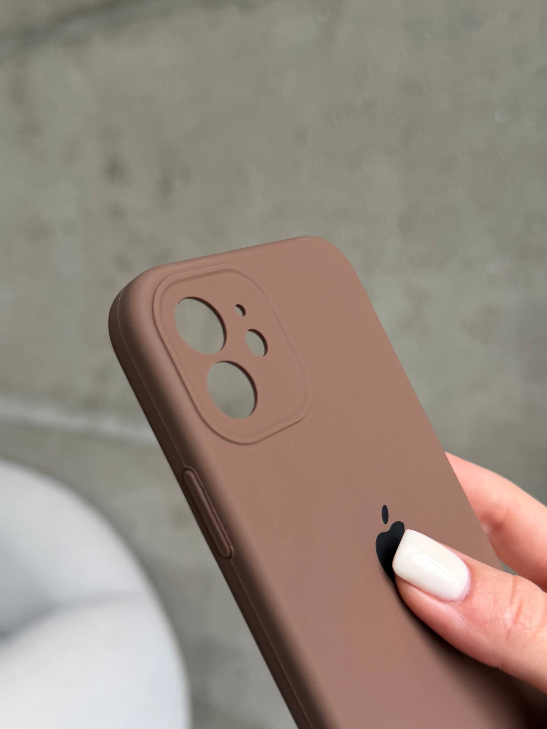 Чехол Silicone case с закрытой камерой на iPhone 12 Chocolate #63