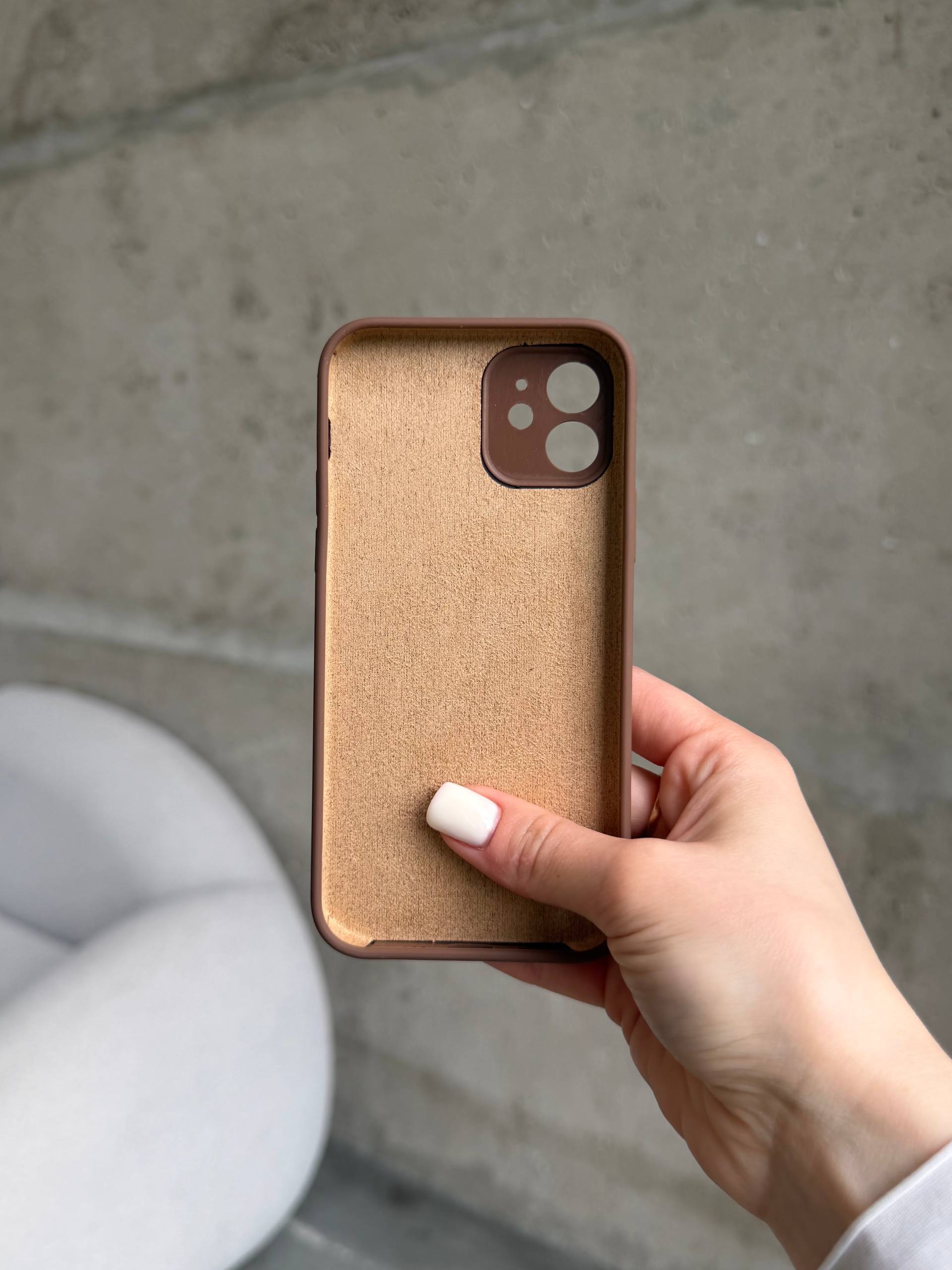 Чехол Silicone case с закрытой камерой на iPhone 12 Chocolate #63
