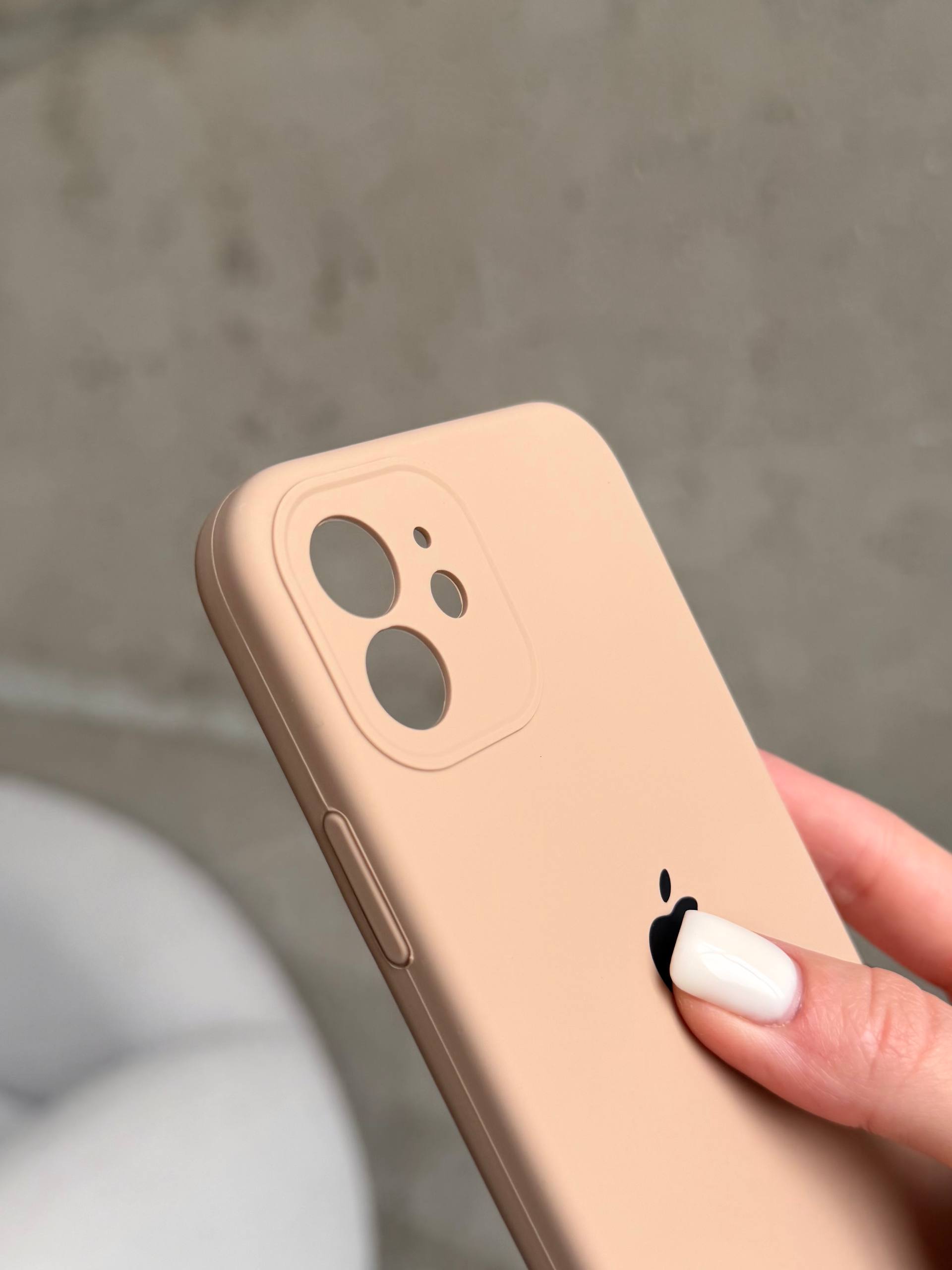Чехол Silicone case с закрытой камерой на iPhone 12 Desert #62