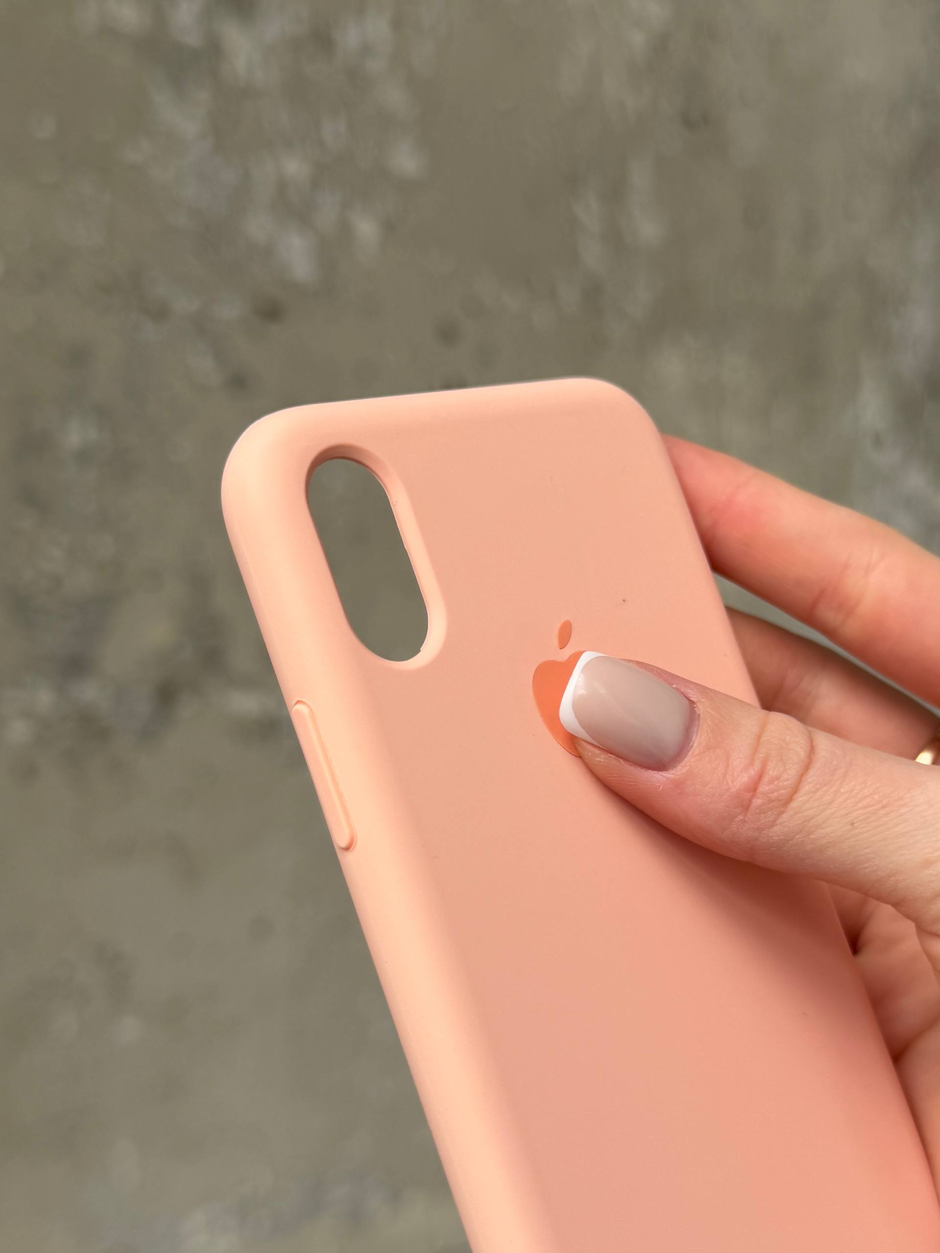 Чехол Silicone case с открытой камерой на iPhone X/XS Grapefruit (07)