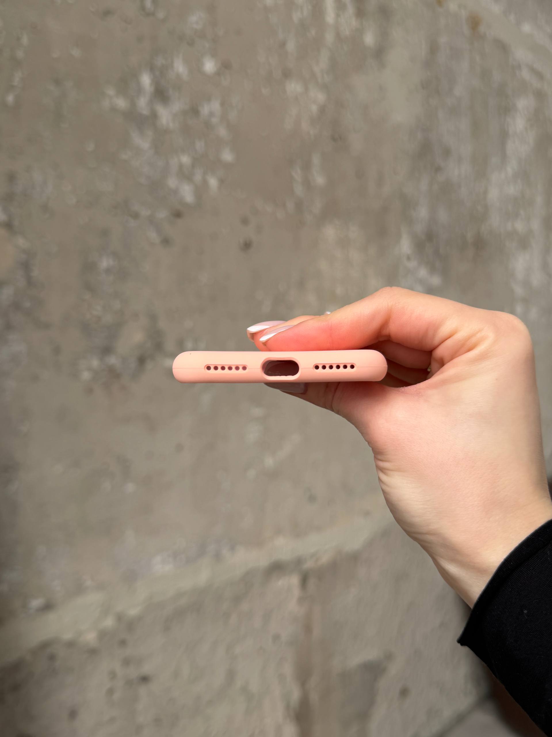 Чехол Silicone case с открытой камерой для iPhone 7 / 8 Grapefruit (07)