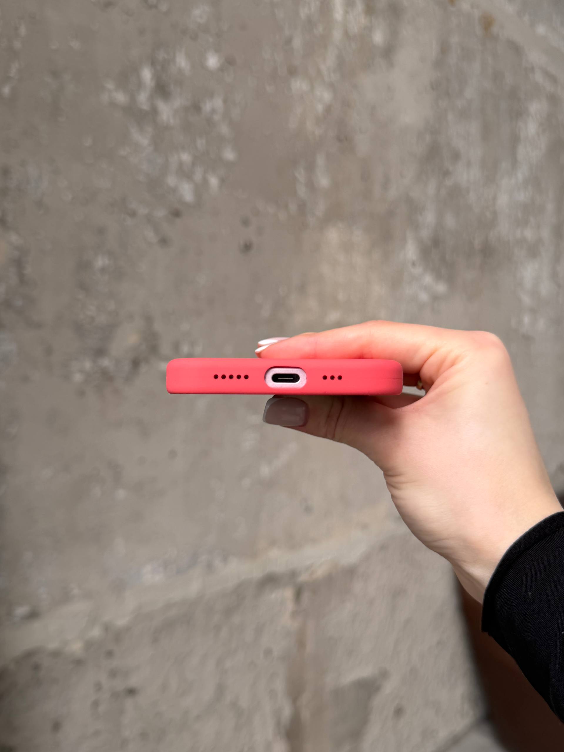 Чохол Silicone case з Magsafe на iPhone 15+ Guava (08)