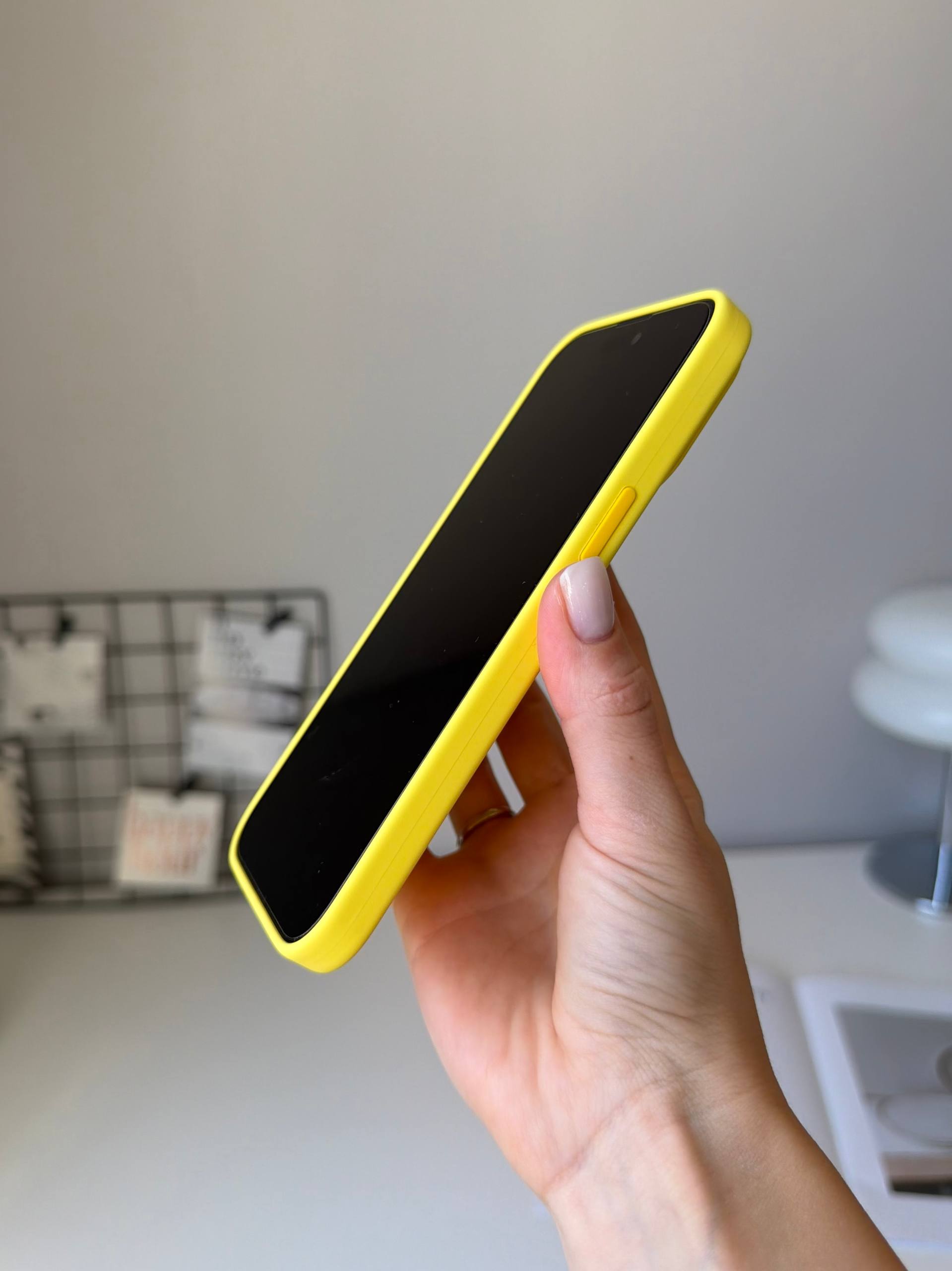 Чехол Silicone case с Magsafe на iPhone 14 Pro Max Canary Yellow (12)