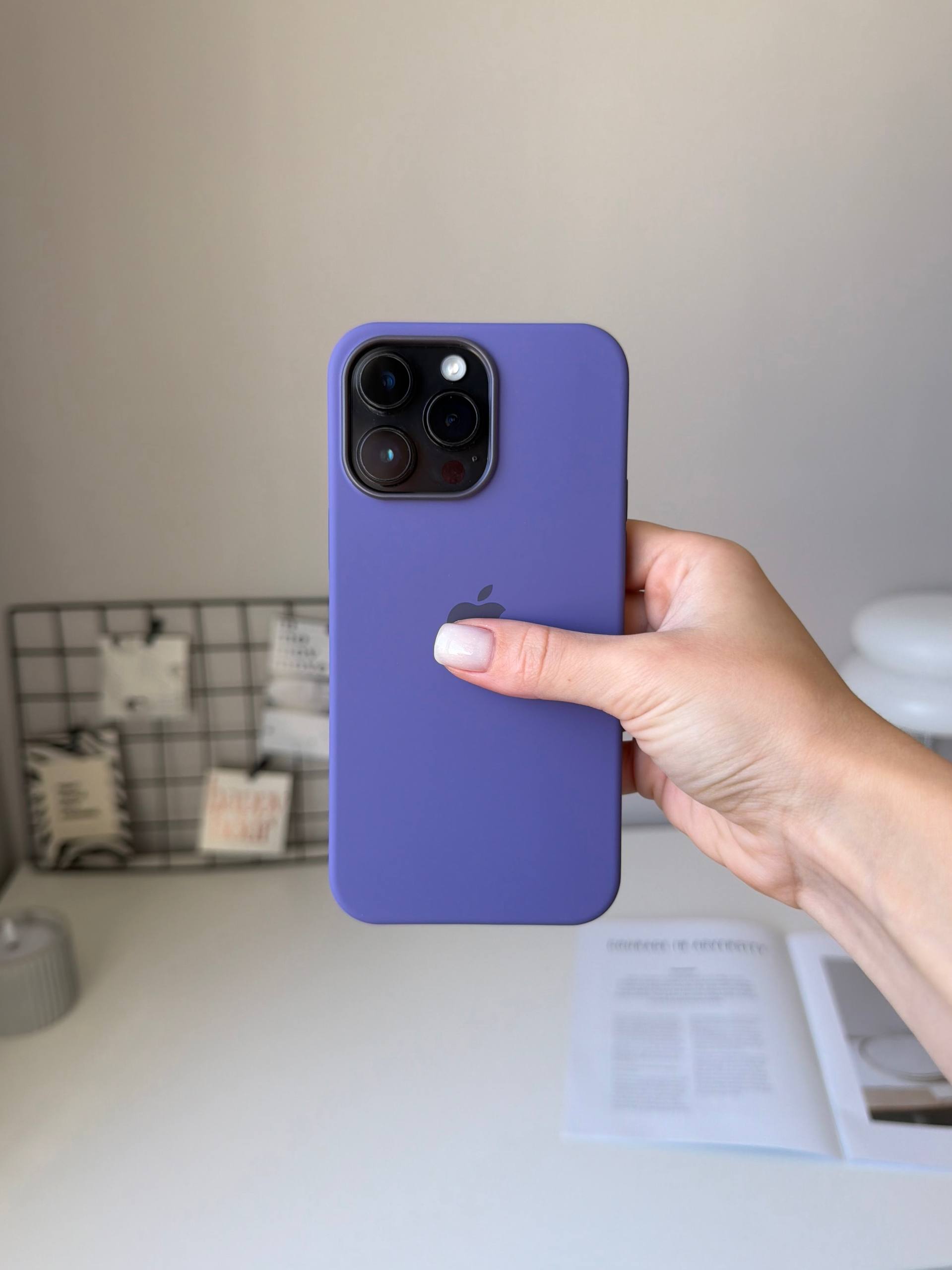 Чехол Silicone case с Magsafe на iPhone 14 Pro Max Iris (11)