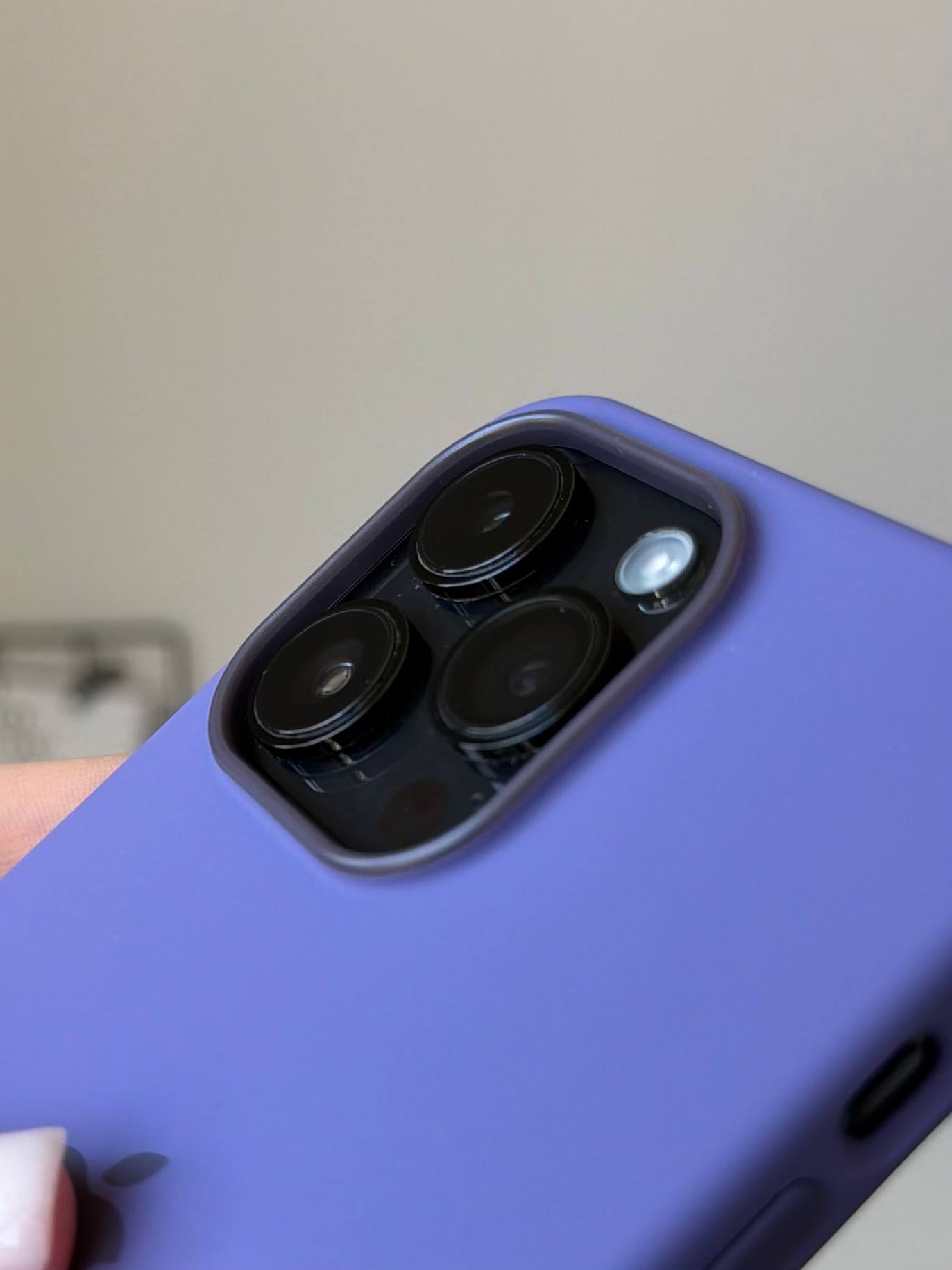 Чехол Silicone case с Magsafe на iPhone 14 Pro Max Iris (11)