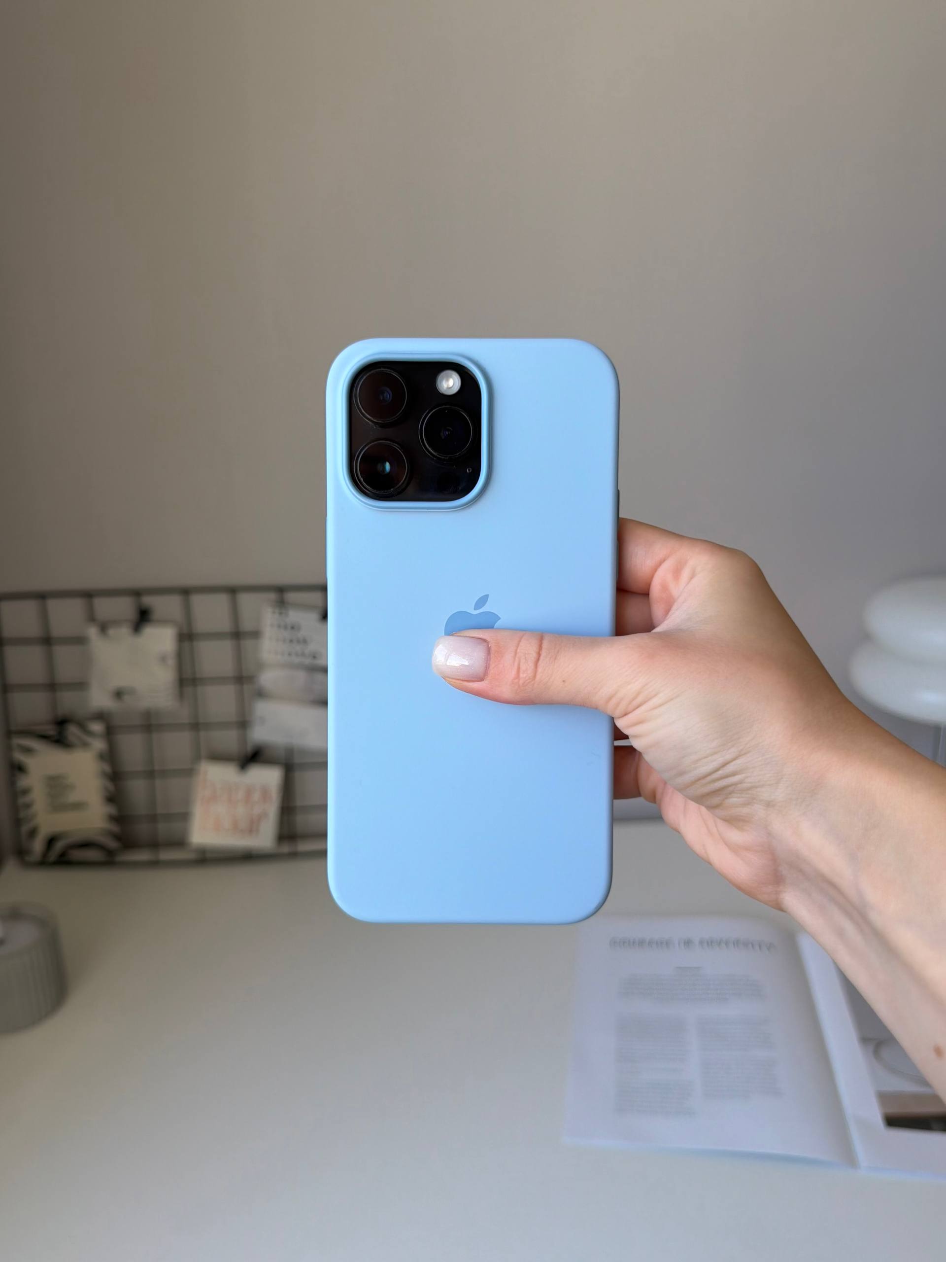 Чехол Silicone case с Magsafe на iPhone 14 Pro Sky (09)