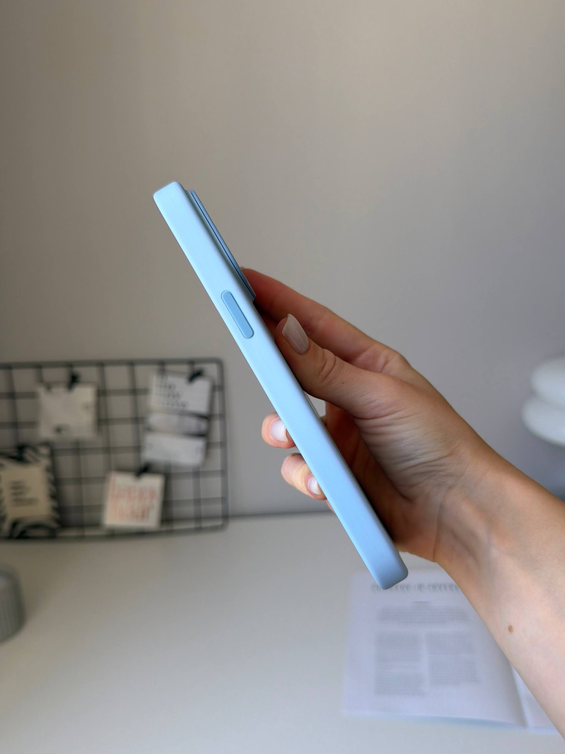 Чехол Silicone case с Magsafe на iPhone 14 Pro Sky (09)