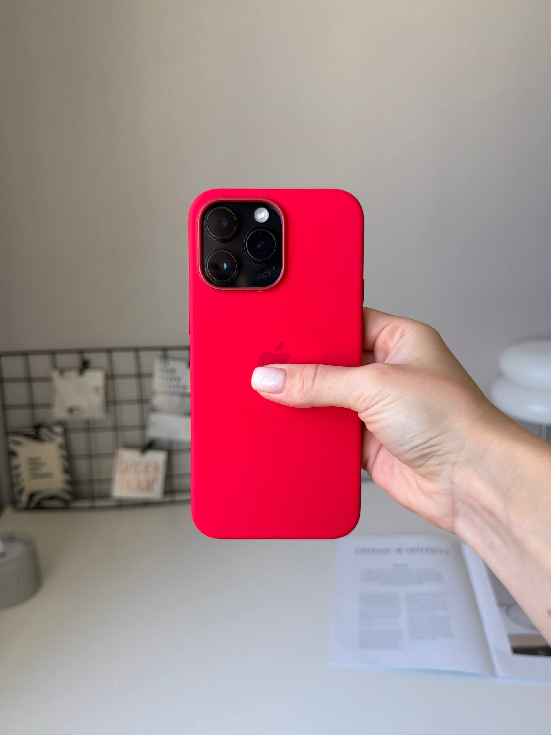 Чехол Silicone case с Magsafe на iPhone 14 Pro Max Red (04)