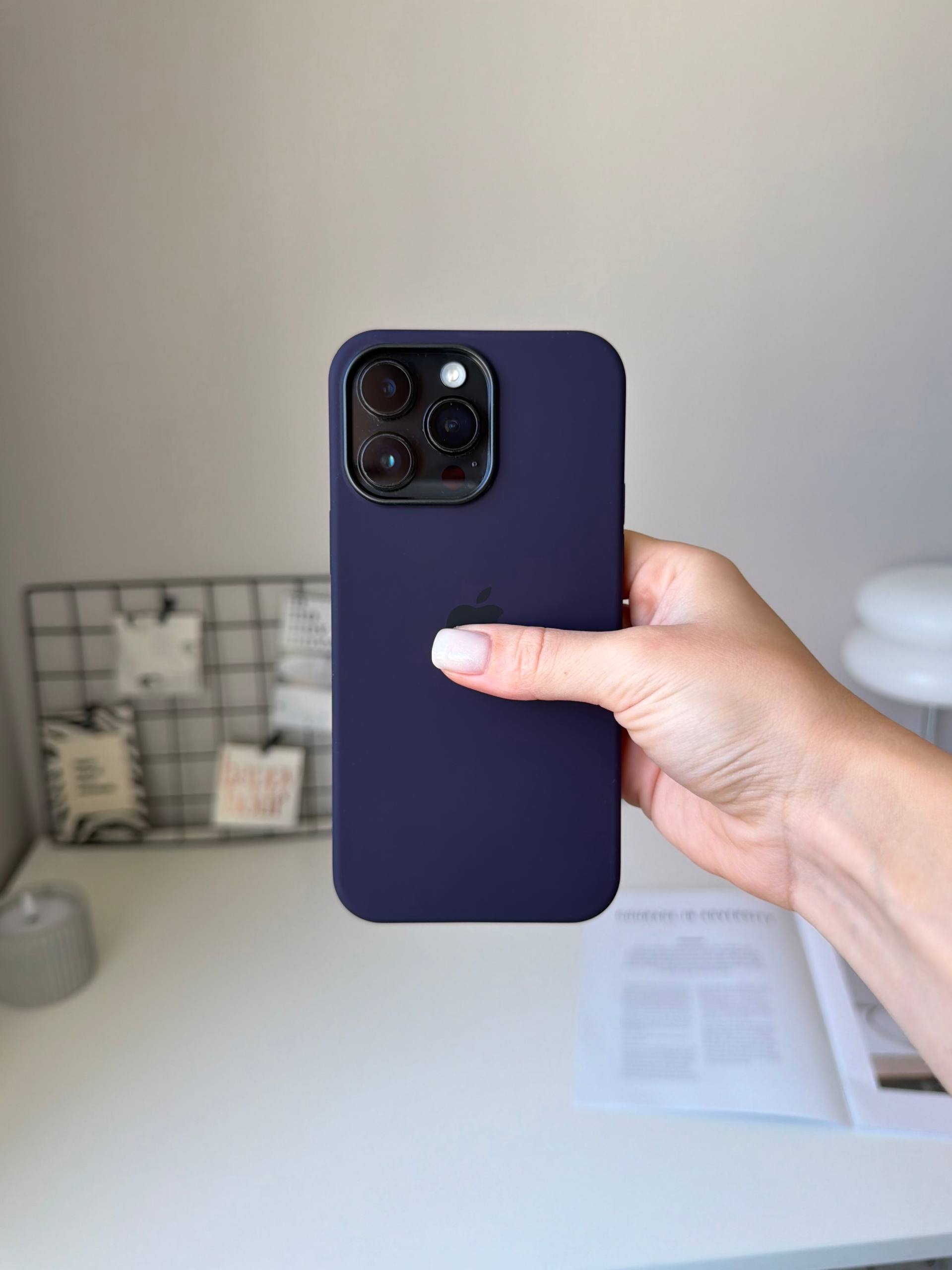 Чехол Silicone case с Magsafe на iPhone 14 Pro Elderberry (08)