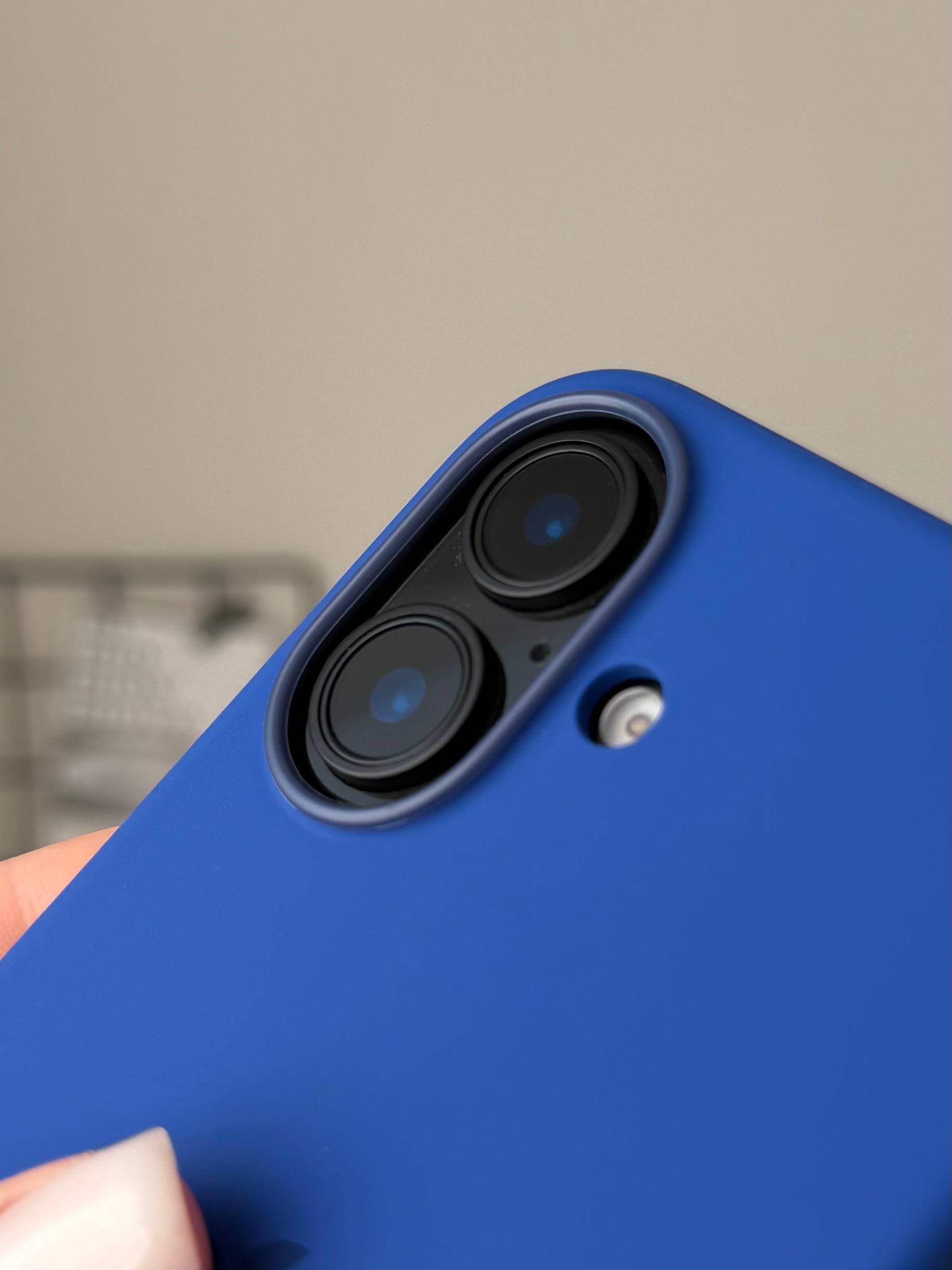 Чехол Silicone case с Magsafe на iPhone 16+ Ultramarine (06)