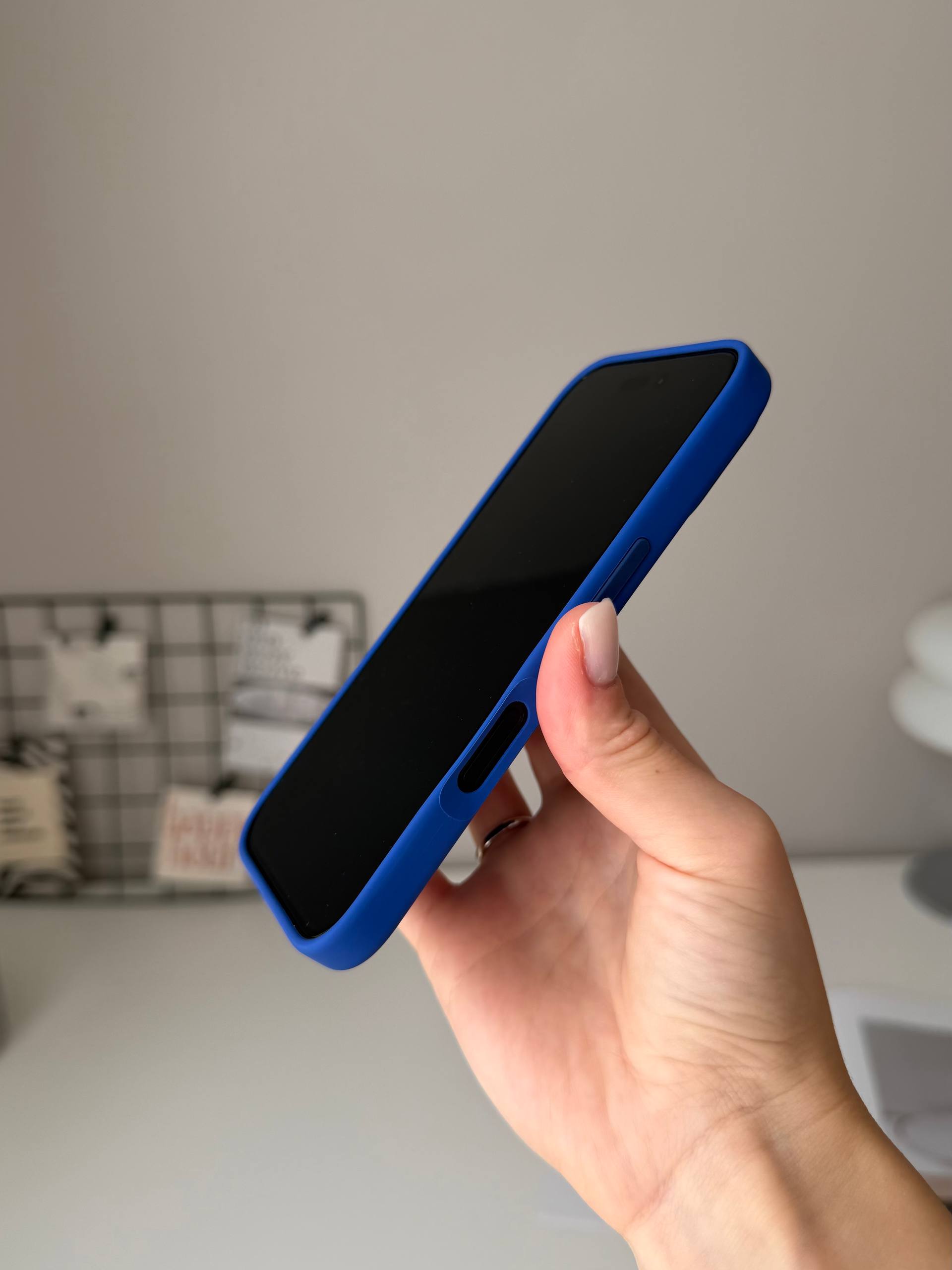 Чехол Silicone case с Magsafe на iPhone 16+ Ultramarine (06)