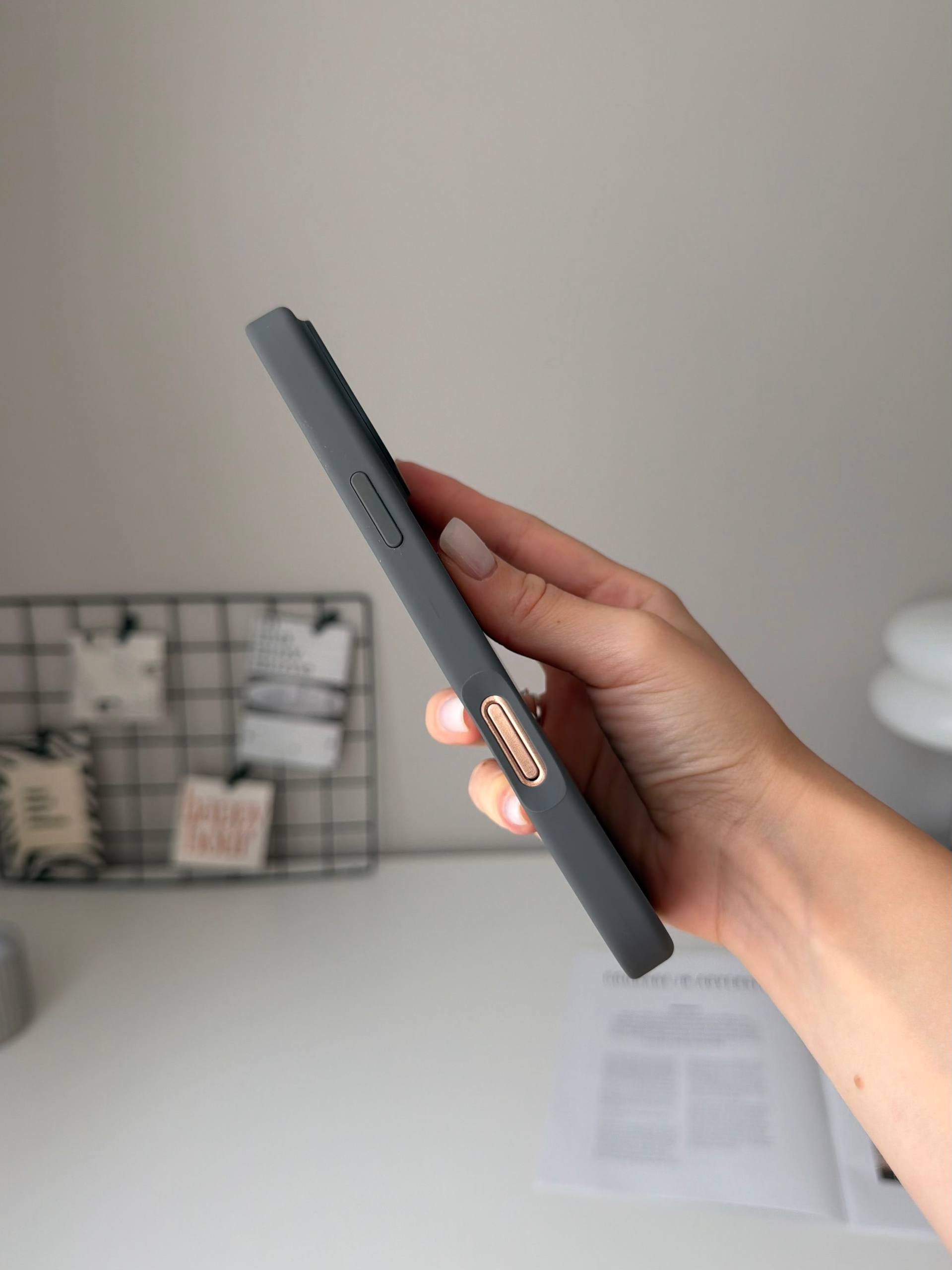 Чохол Silicone case з Magsafe на iPhone 16 Pro Max Stone Gray (02)