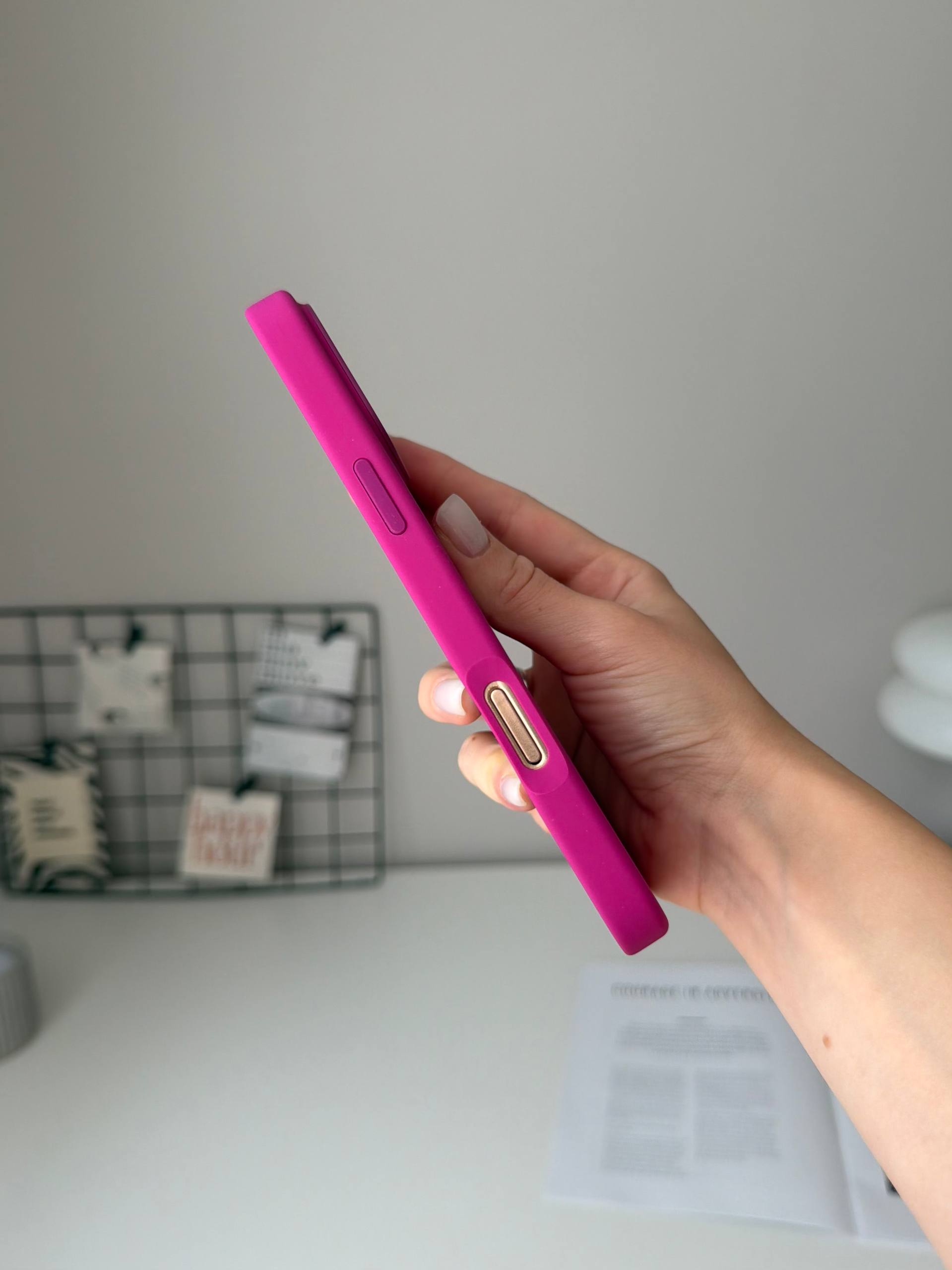Чохол Silicone case з Magsafe на iPhone 16 Pro Max Fuchsia (07)
