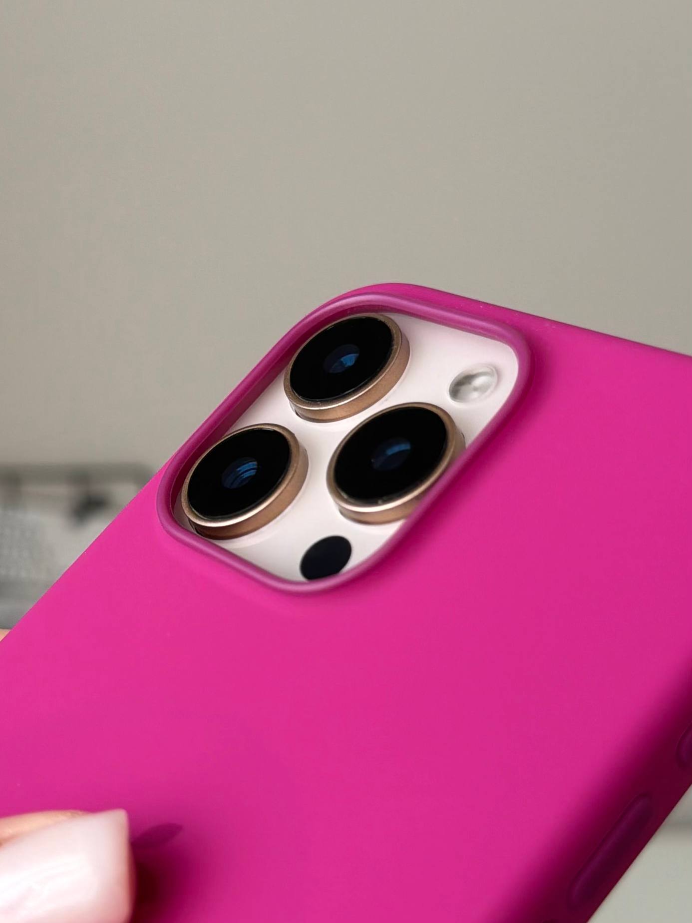 Чохол Silicone case з Magsafe на iPhone 16 Pro Max Fuchsia (07)