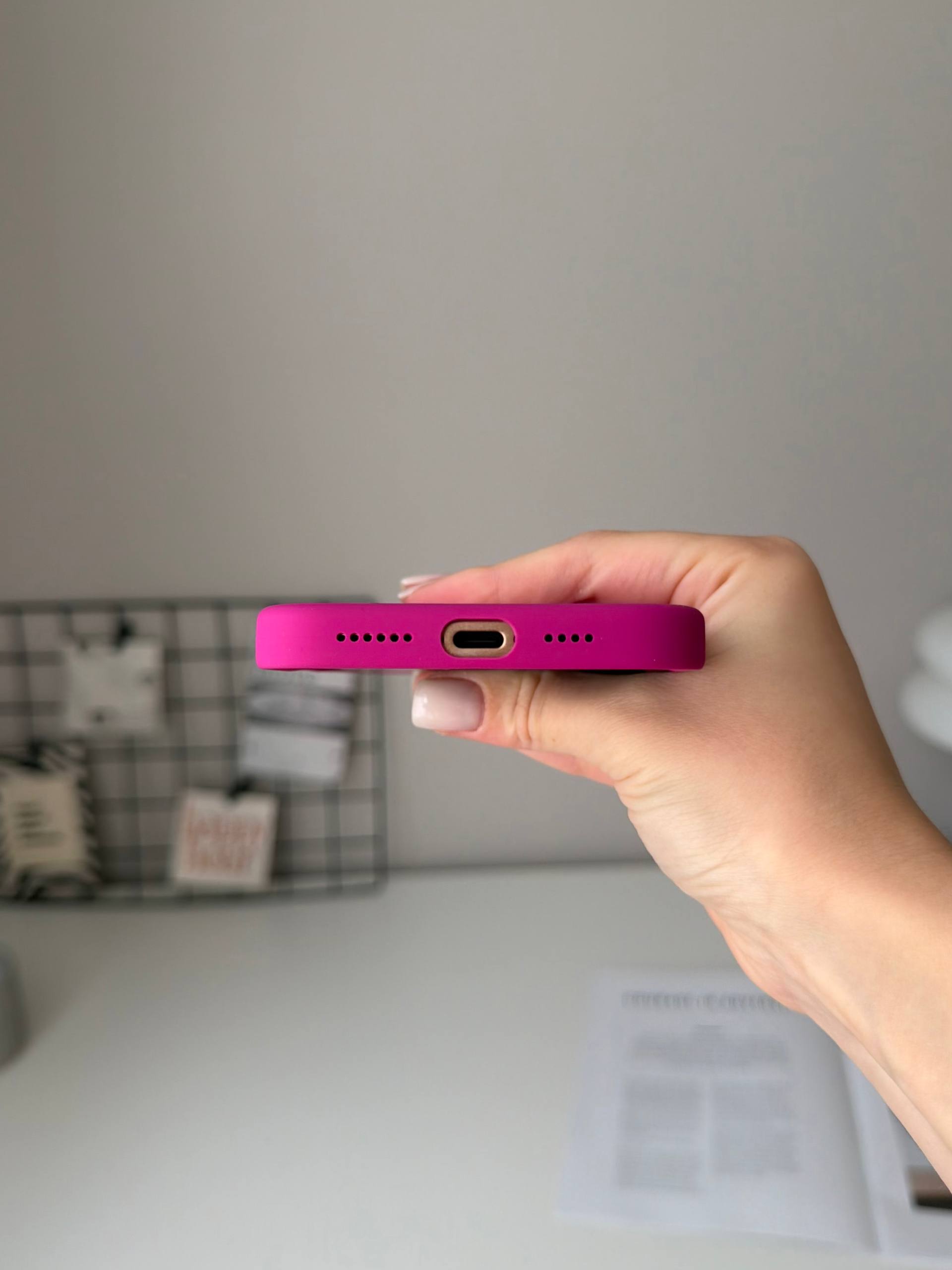 Чохол Silicone case з Magsafe на iPhone 16 Pro Max Fuchsia (07)