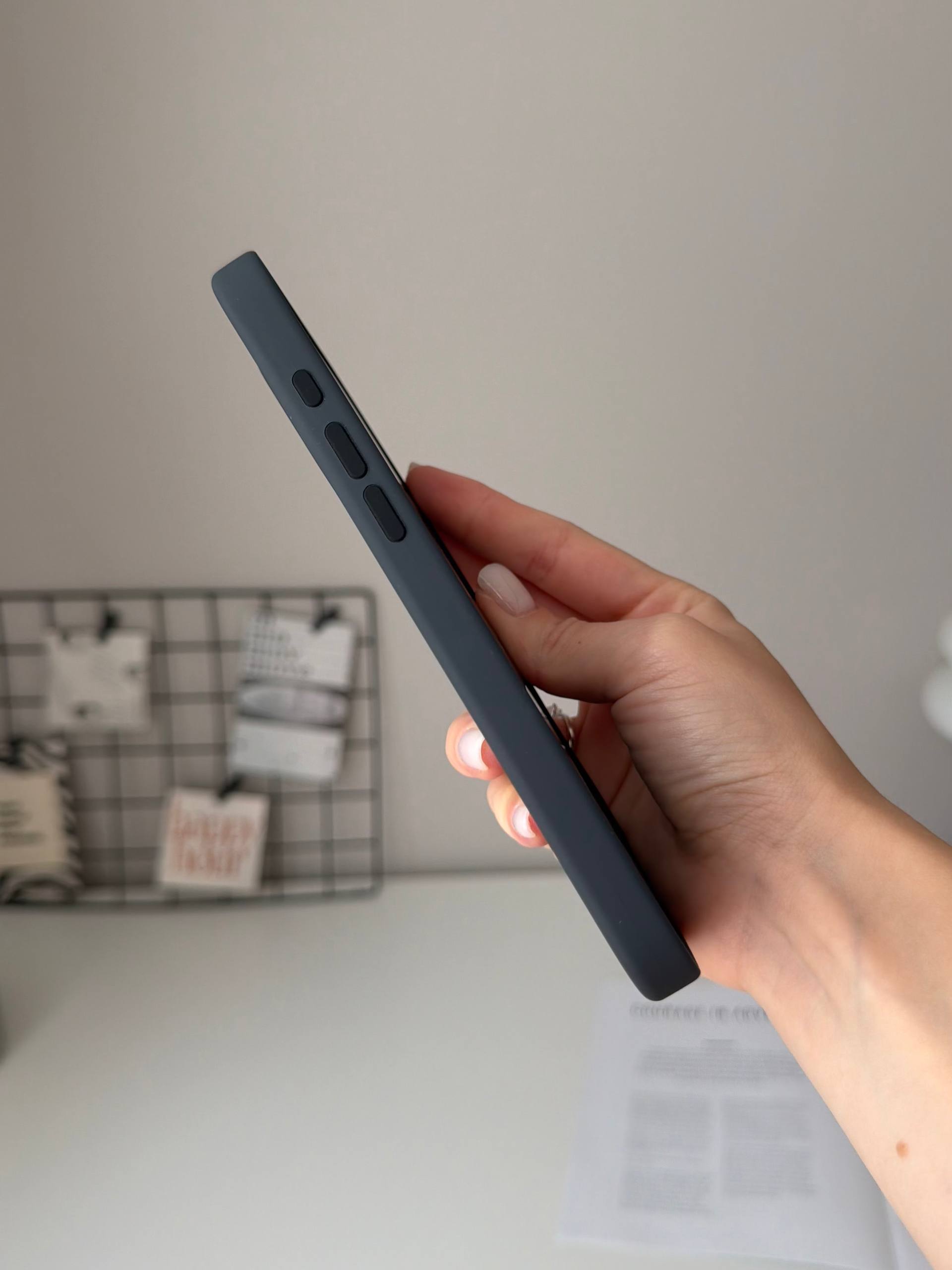 Чехол Silicone case с Magsafe на iPhone 16 Pro Max Black (01)